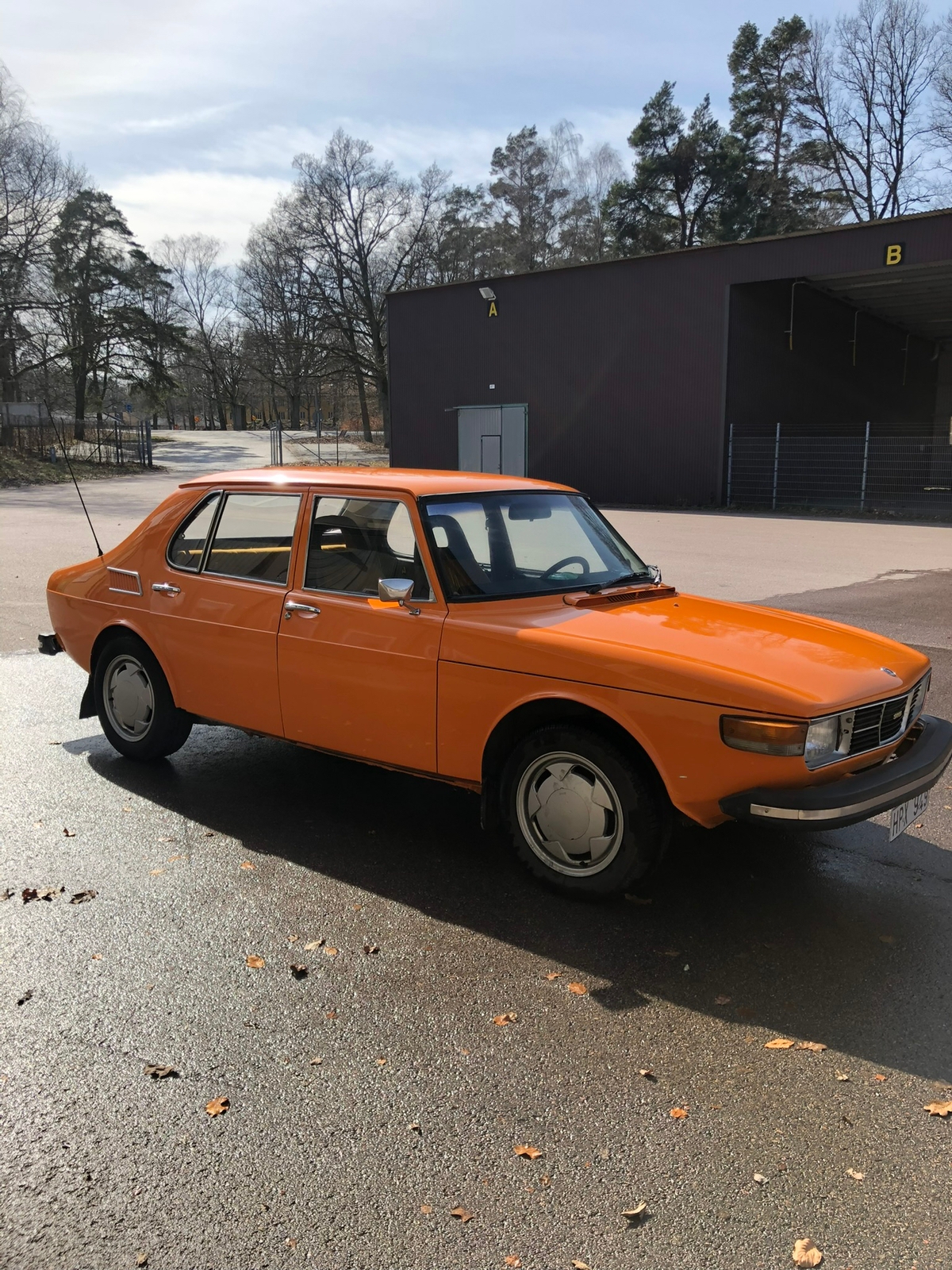 Saab 99