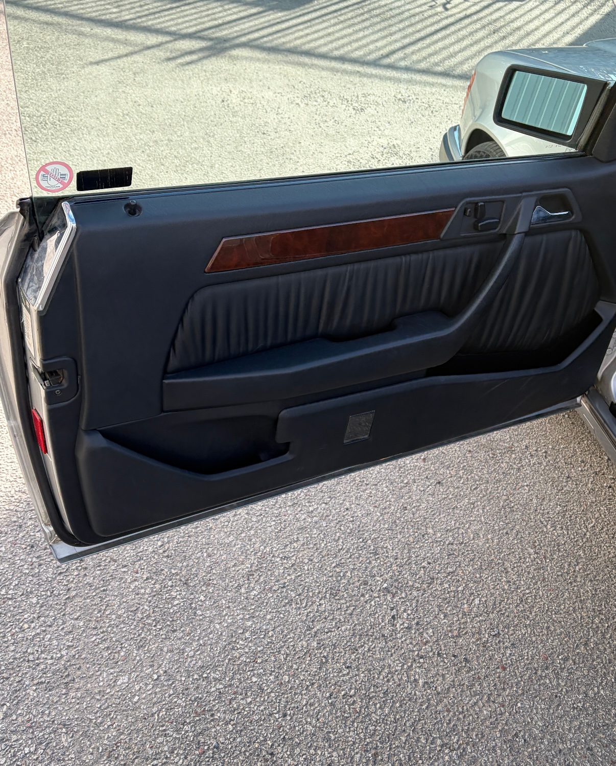 Mercedes-Benz 300 1993, bild 6/7