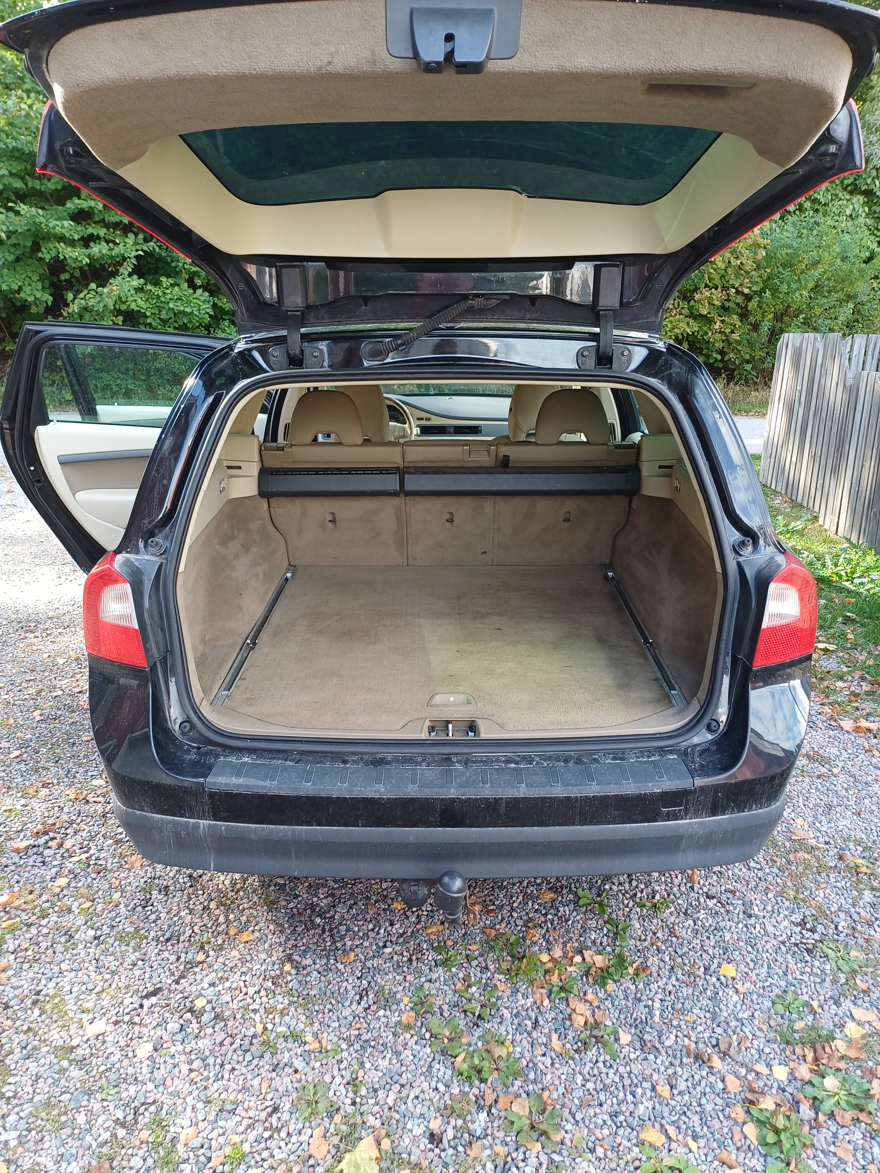 Volvo V70 2.5FT Manuell 2009, bild 7/10