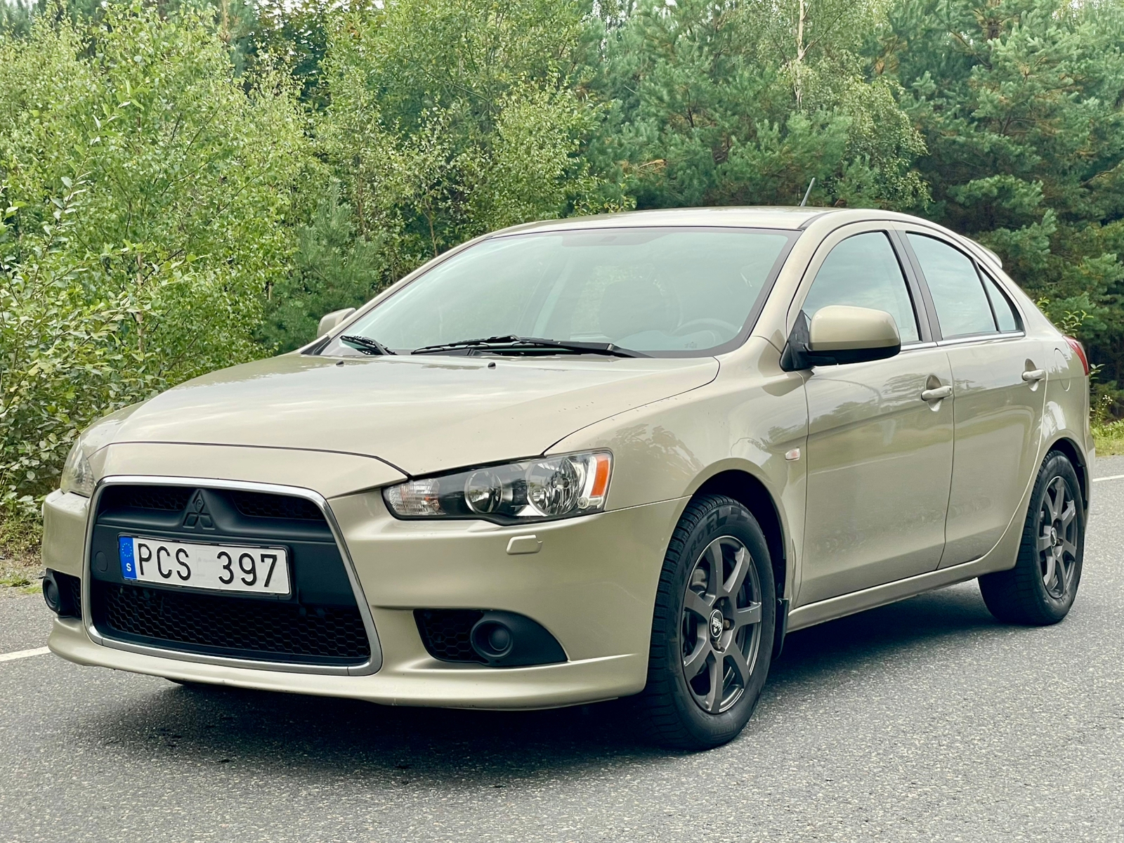 Mitsubishi Lancer
