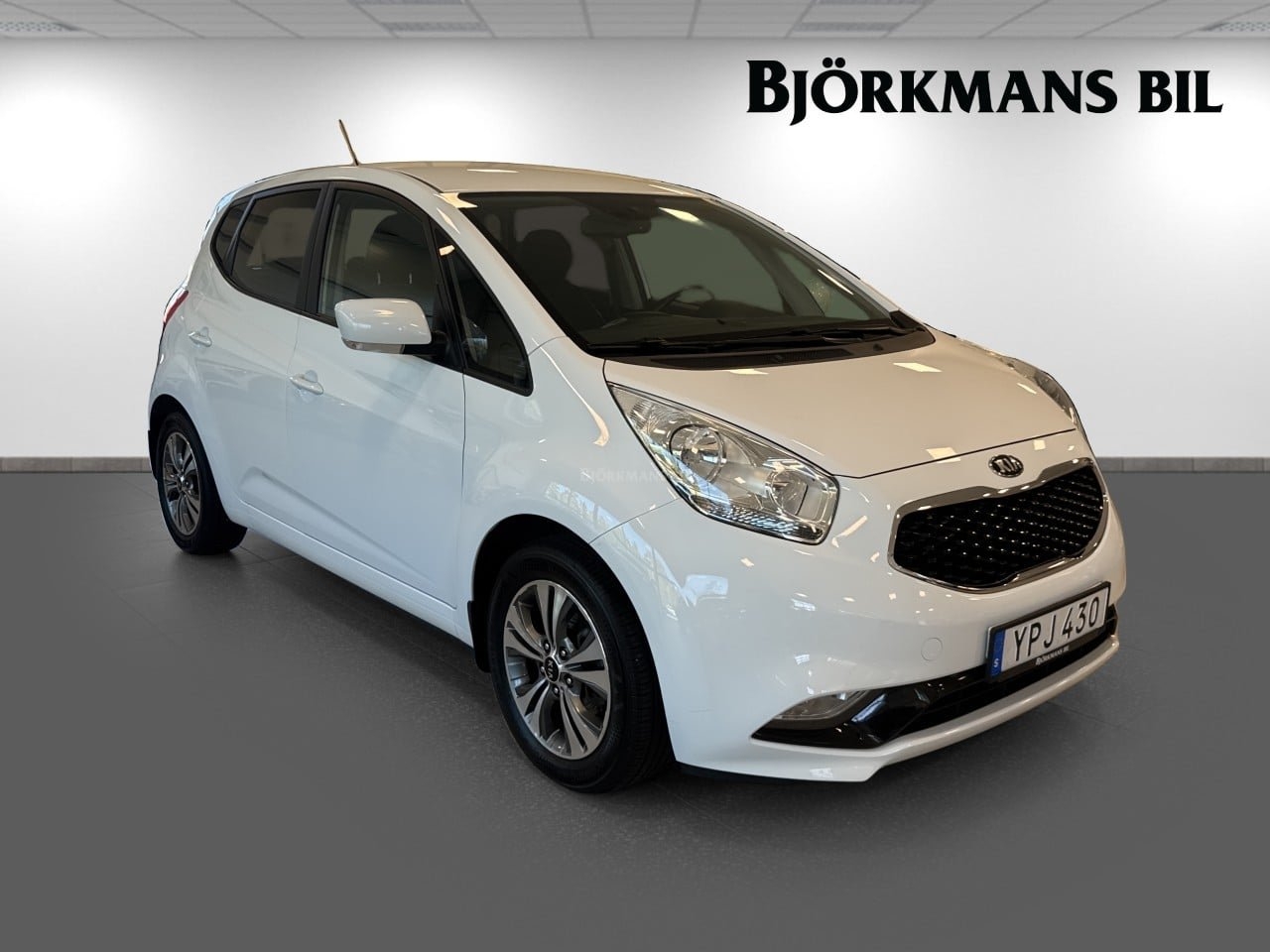 Kia Venga 1.6 AUTOMAT INKL V-HJUL 2018, bild 3/10