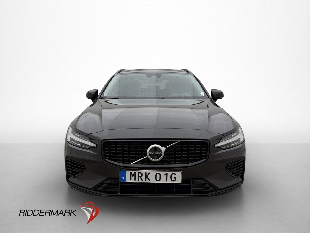 Volvo V60 2023, bild 2/38