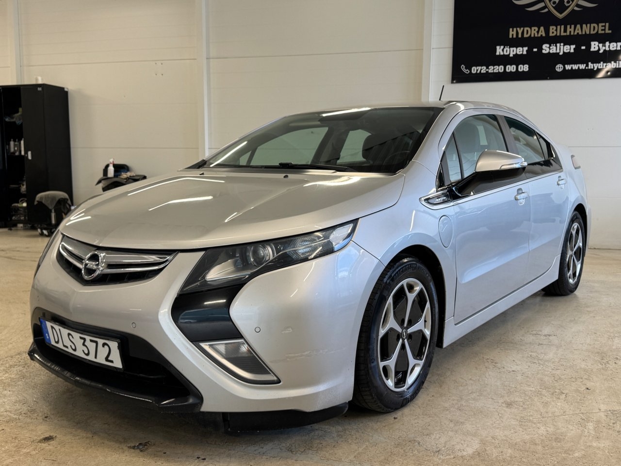 Opel Ampera 1.4 + 16 kWh CVT Euro 5 2012, bild 3/10