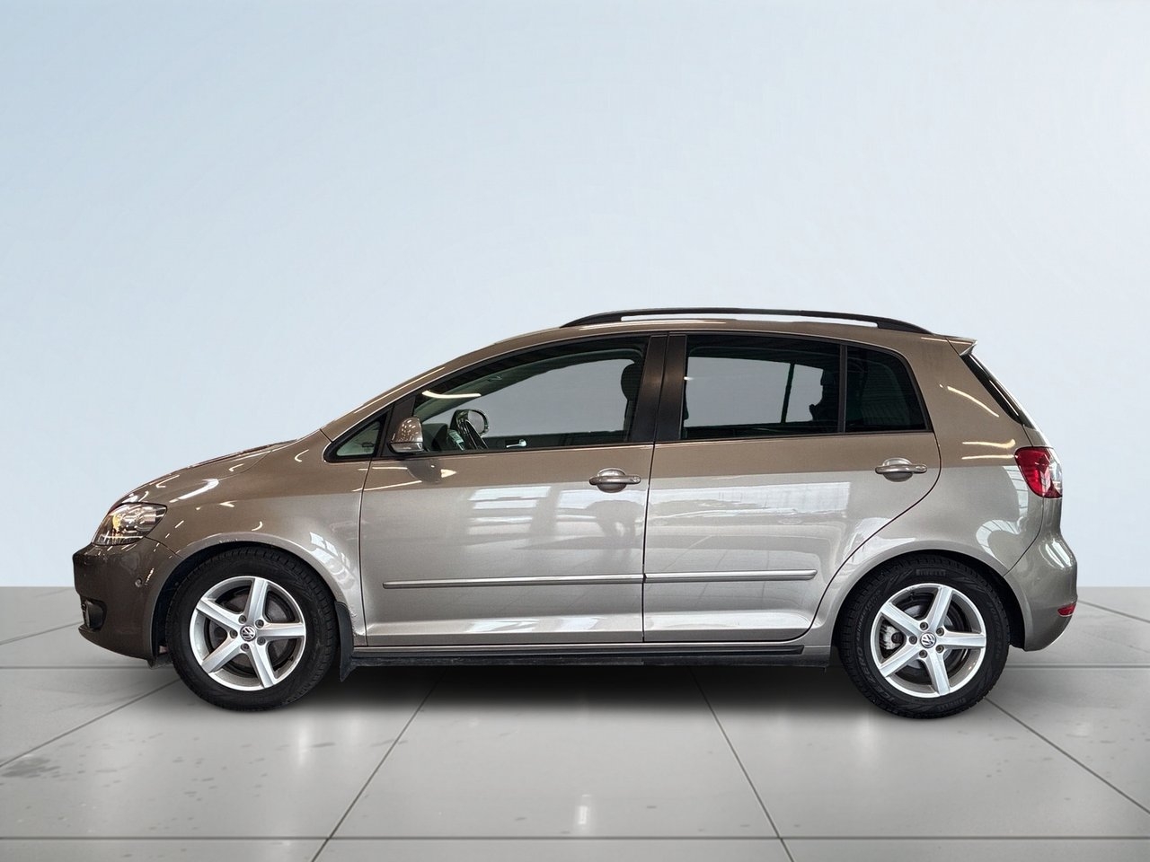 Volkswagen Golf Plus 2011, photo 4/10