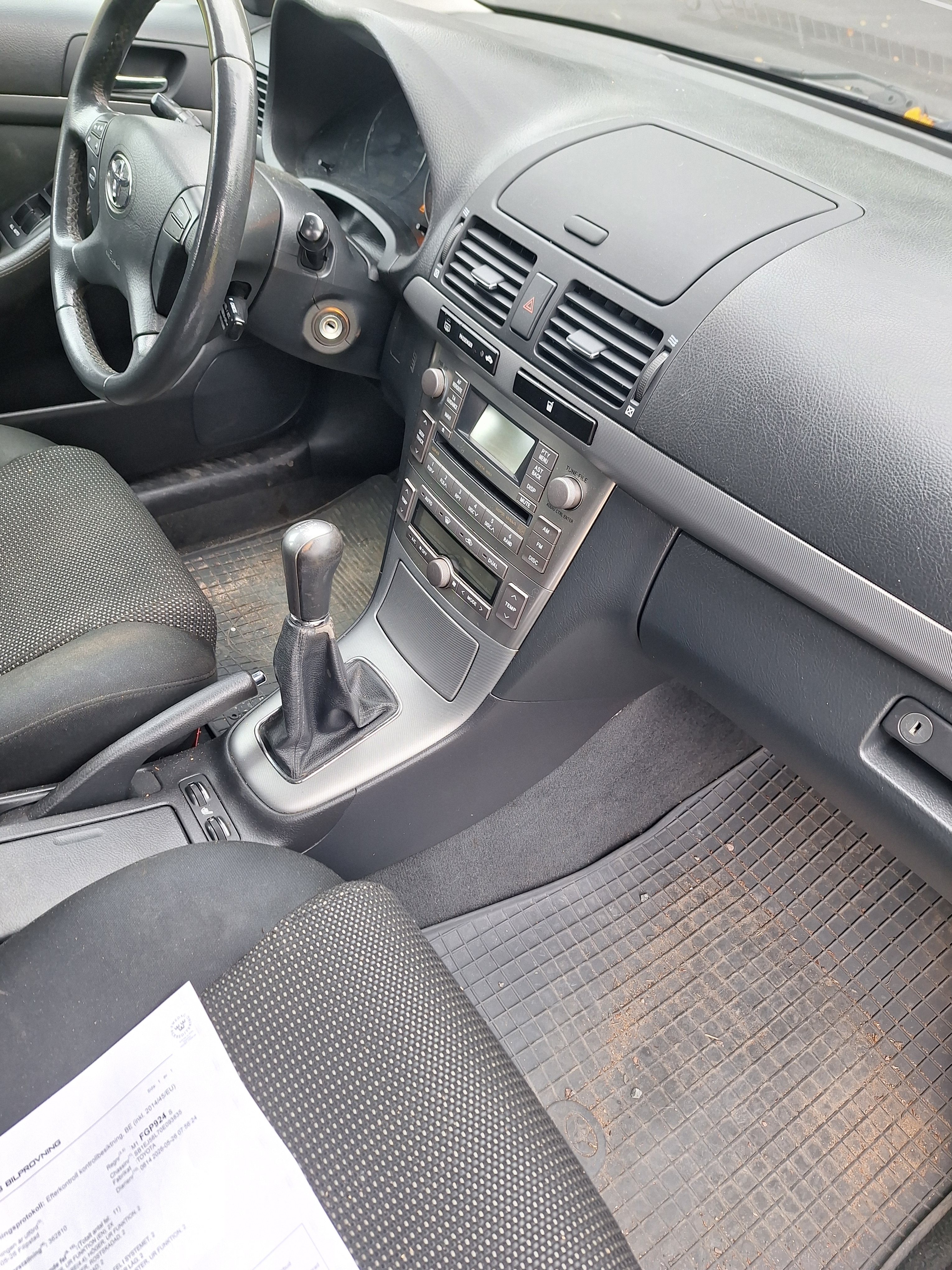 Toyota Avensis 2007, bild 4/4