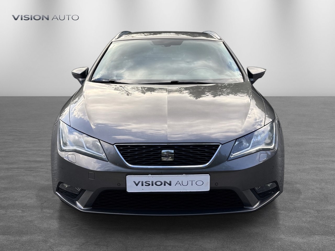 Seat Leon 1.2 TSI DSG Style 2015, bild 2/10