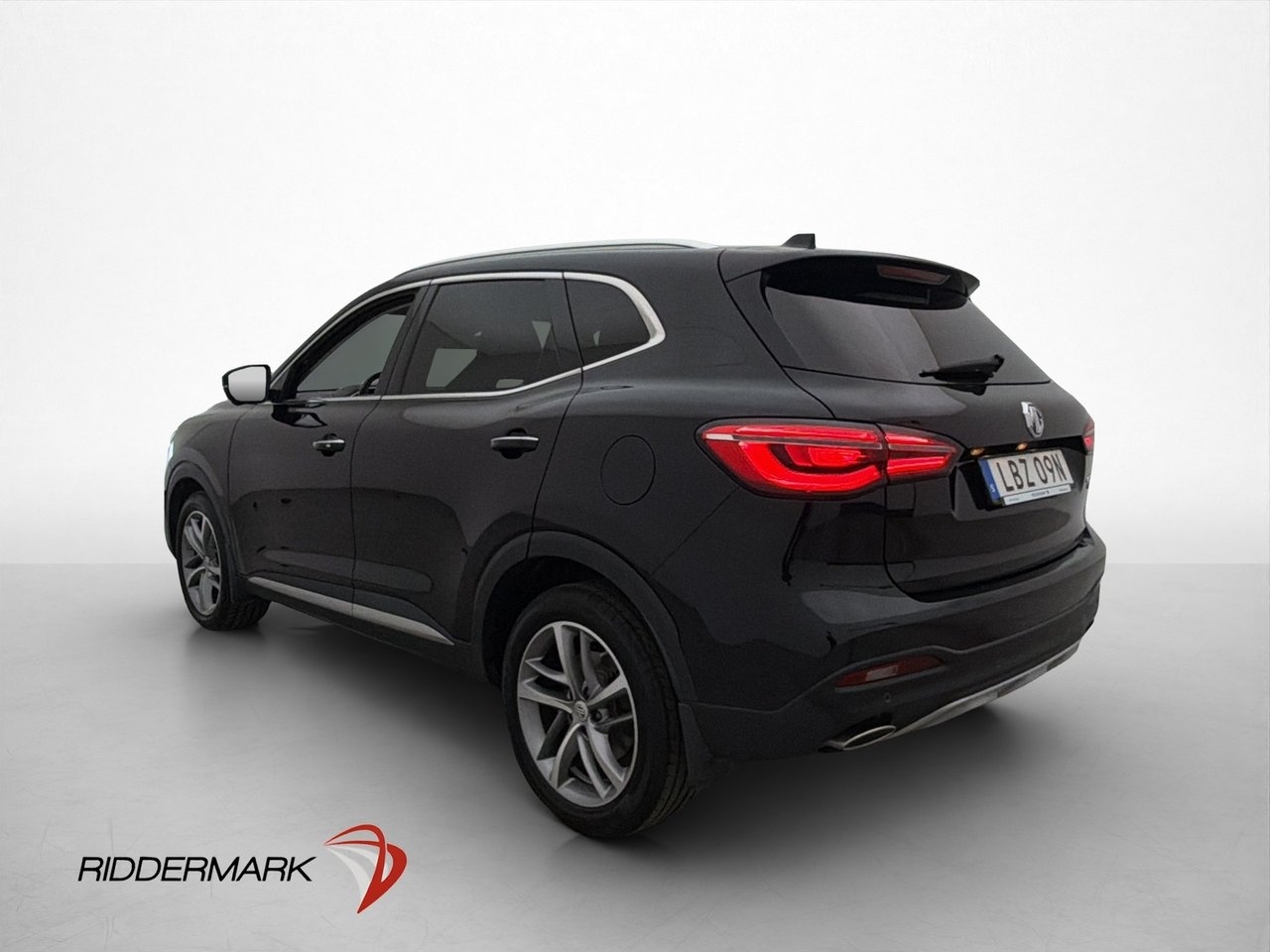 MG EHS PHEV EDU II 258hk Skinn Pano 360° 2021, bild 5/31
