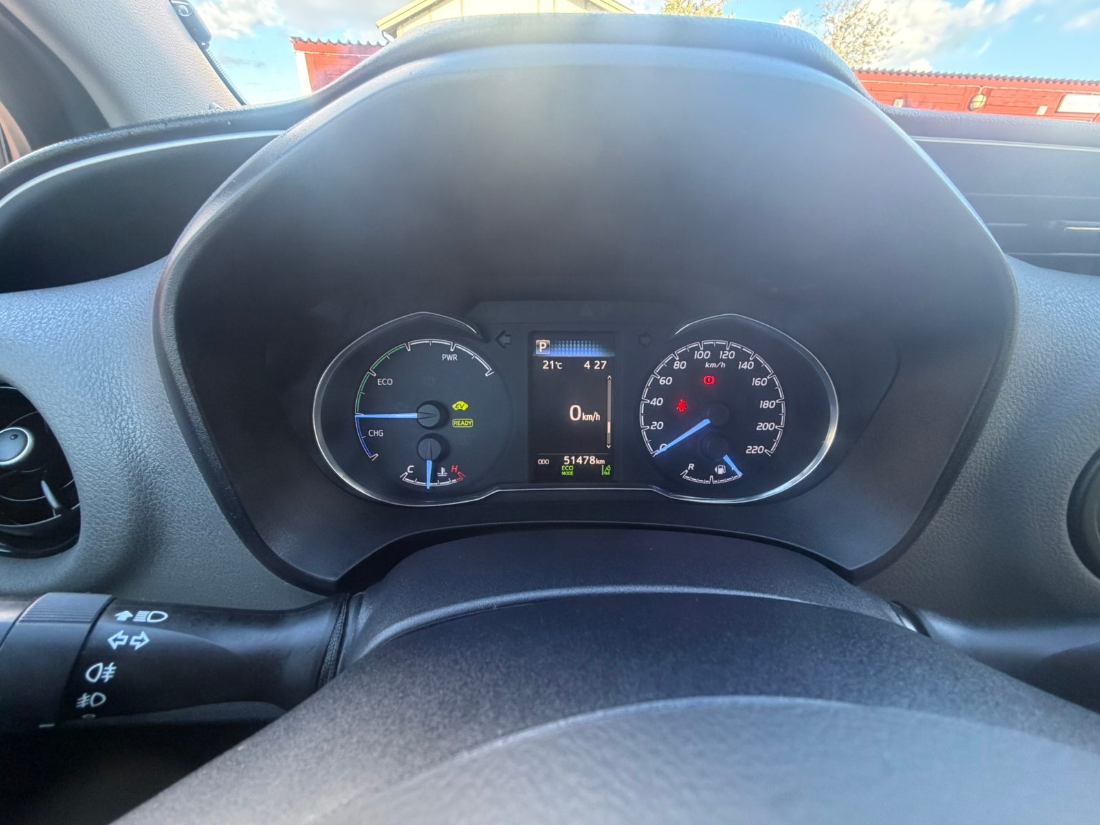 Toyota Yaris Hybrid e-CVT 2018, bild 7/9