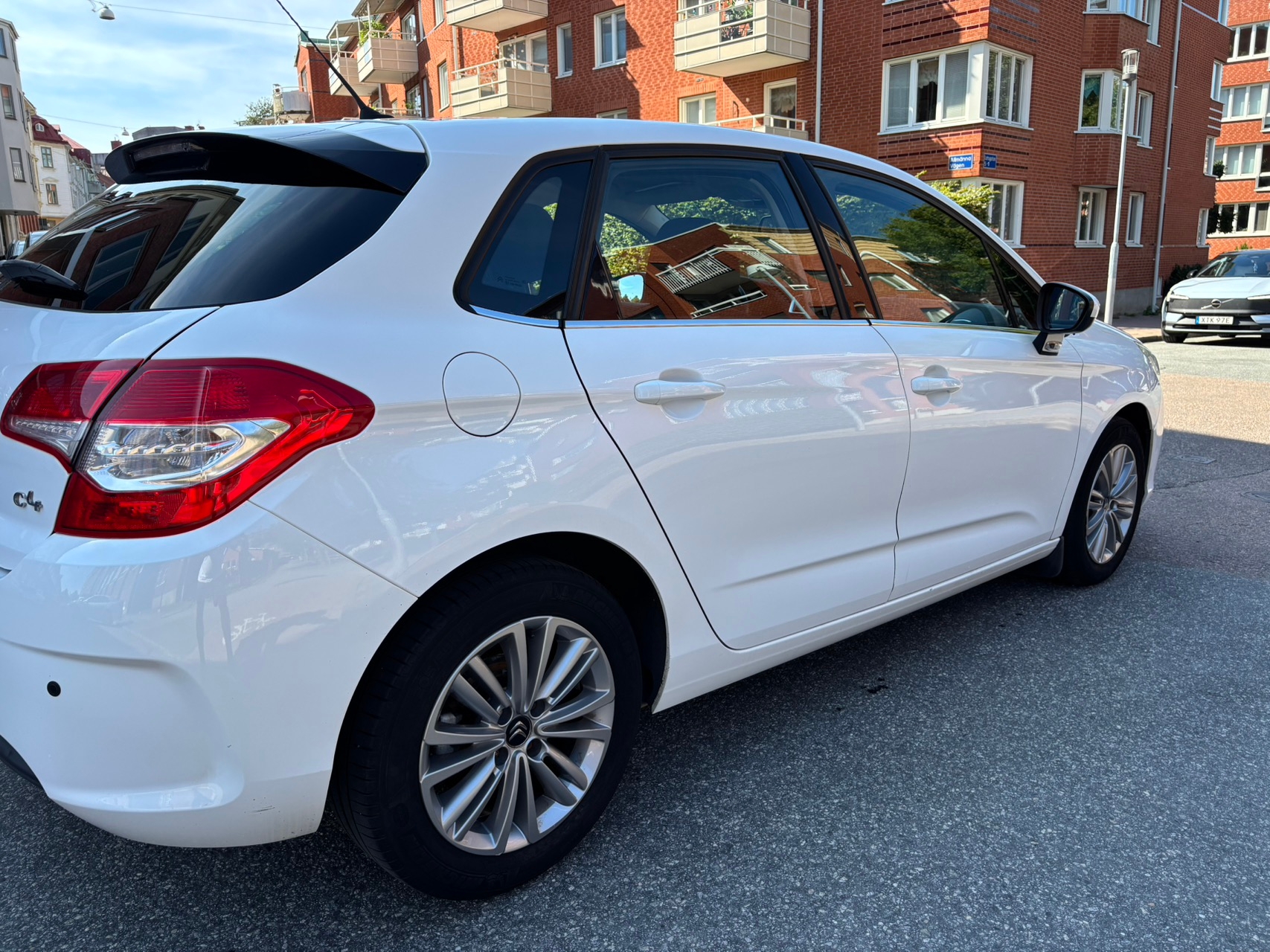 Citroen C4 1.6 HDi Manuell 2012, bild 6/7