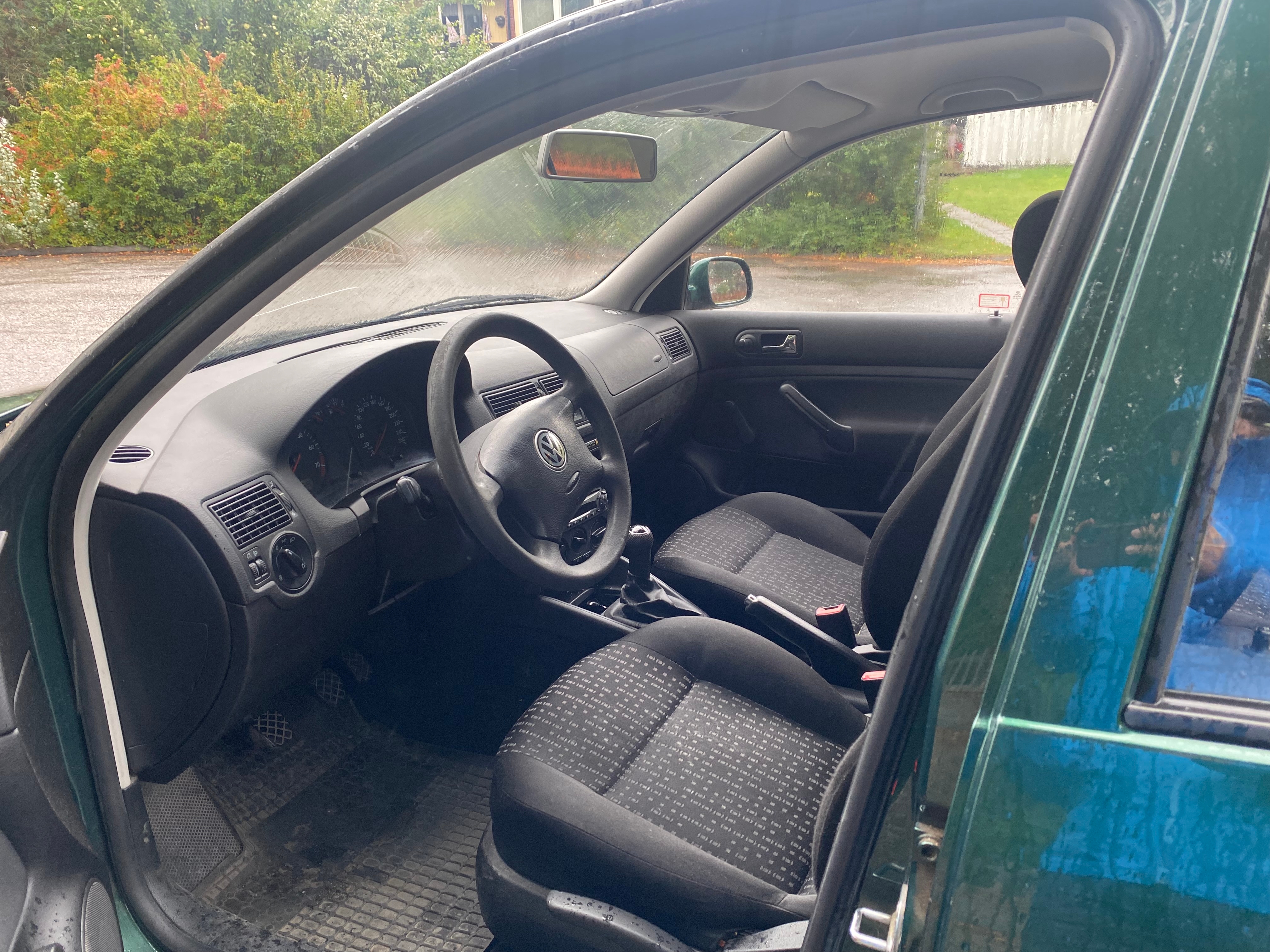 Volkswagen Golf IV 5-dörrar 1.6 Manuell 2002, bild 6/10