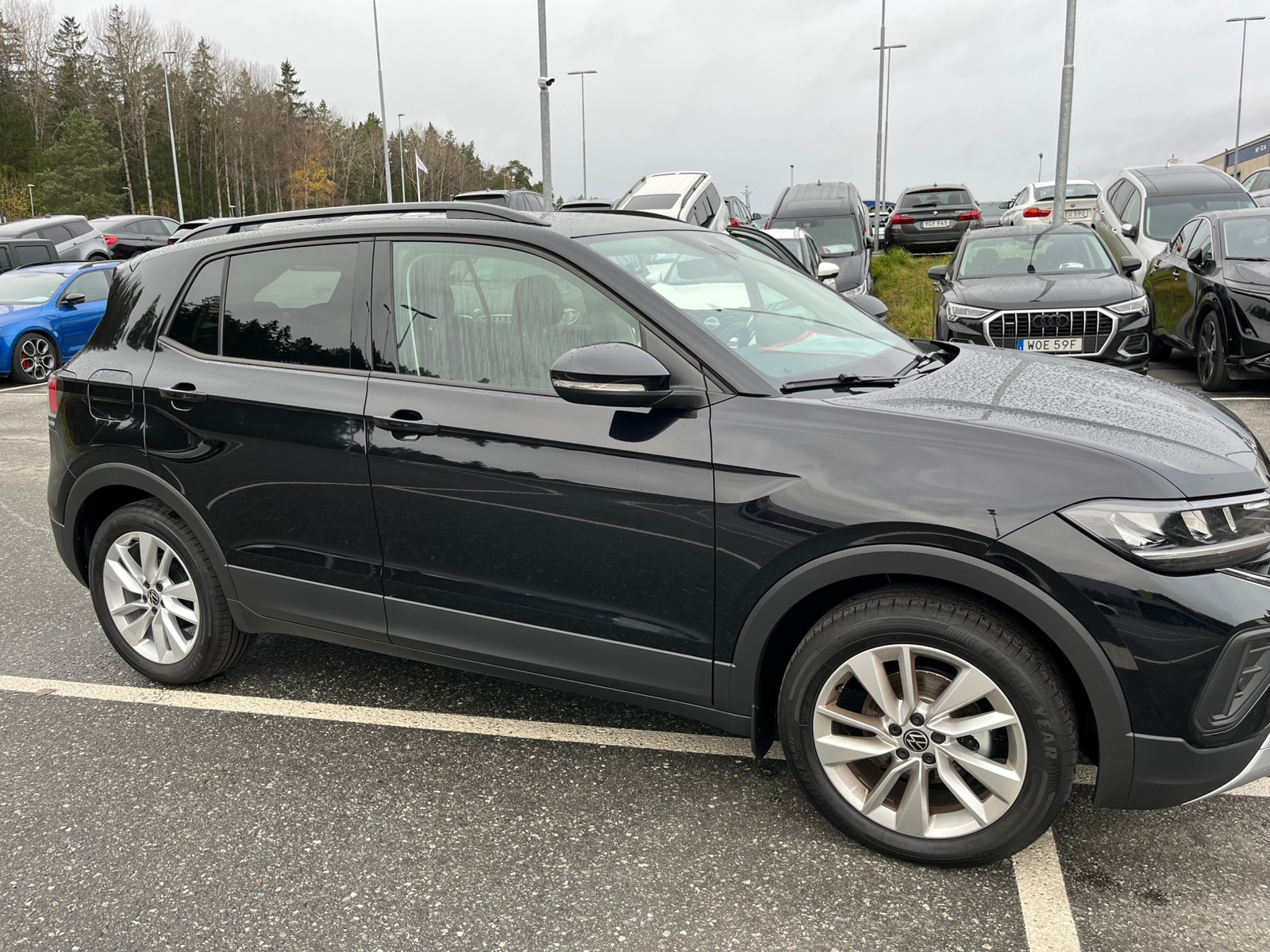 Volkswagen T-Cross 1.0 TSI OPF Manuell 2025, bild 2/5