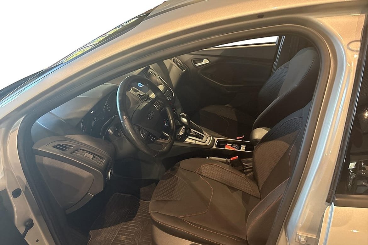 Ford Focus 2017, bild 7/10