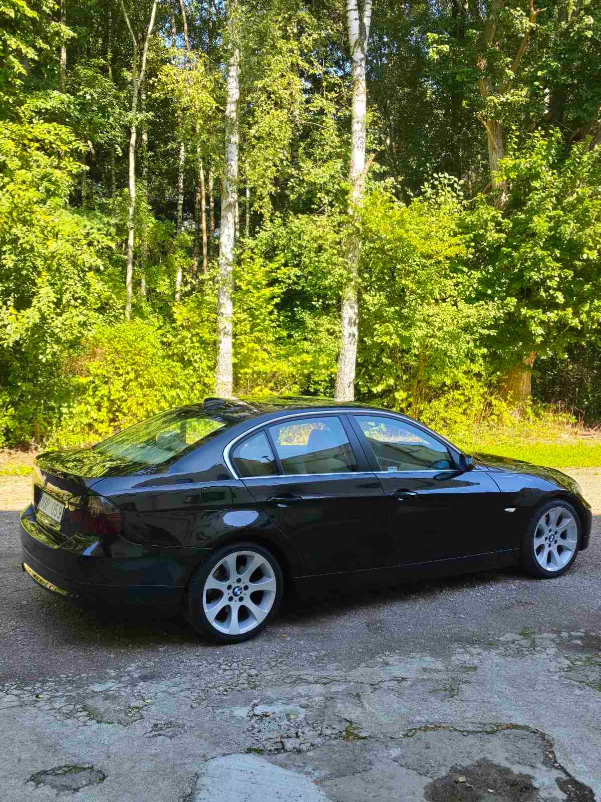 BMW 325 i Sedan Manuell 2005, photo 2/9