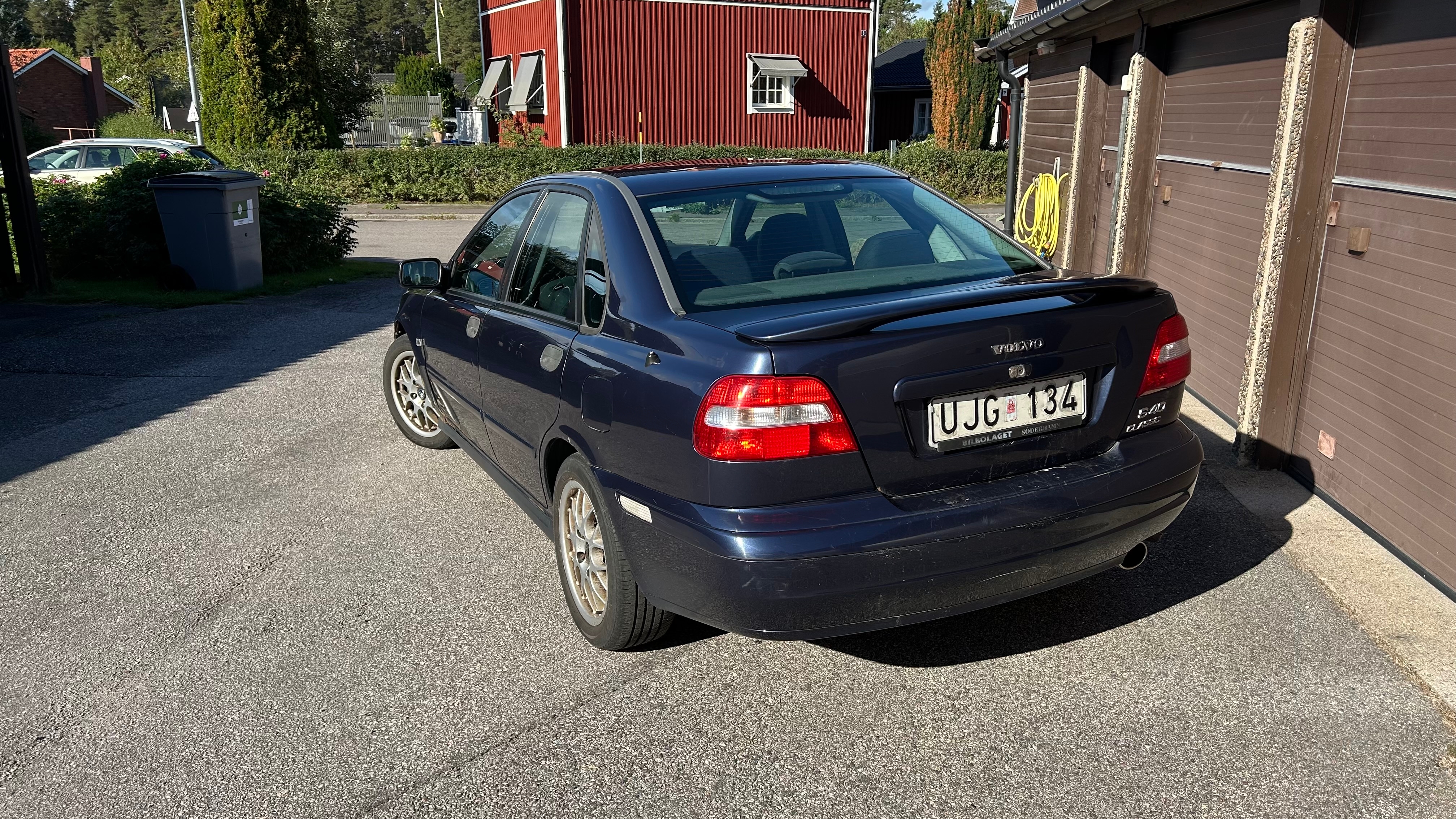 Volvo S40 2.0T Manuell 2004, bild 2/4