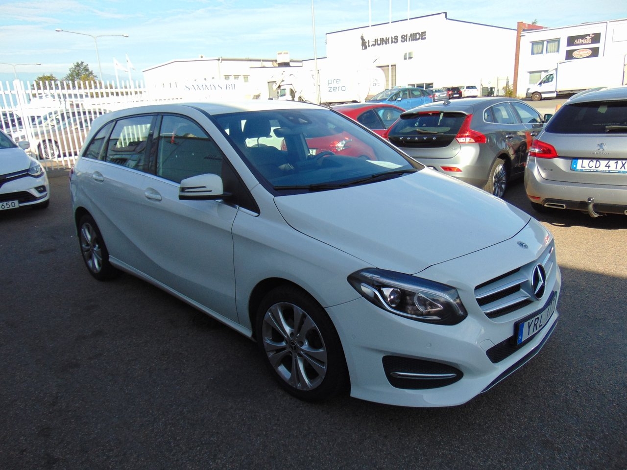Mercedes-Benz B 2019, photo 2/10