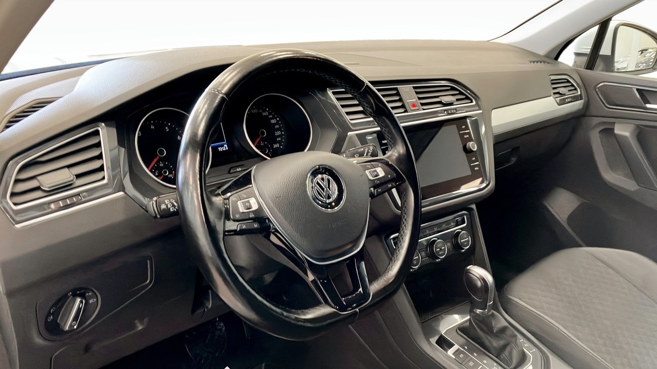 Volkswagen Tiguan 2018, bild 7/12