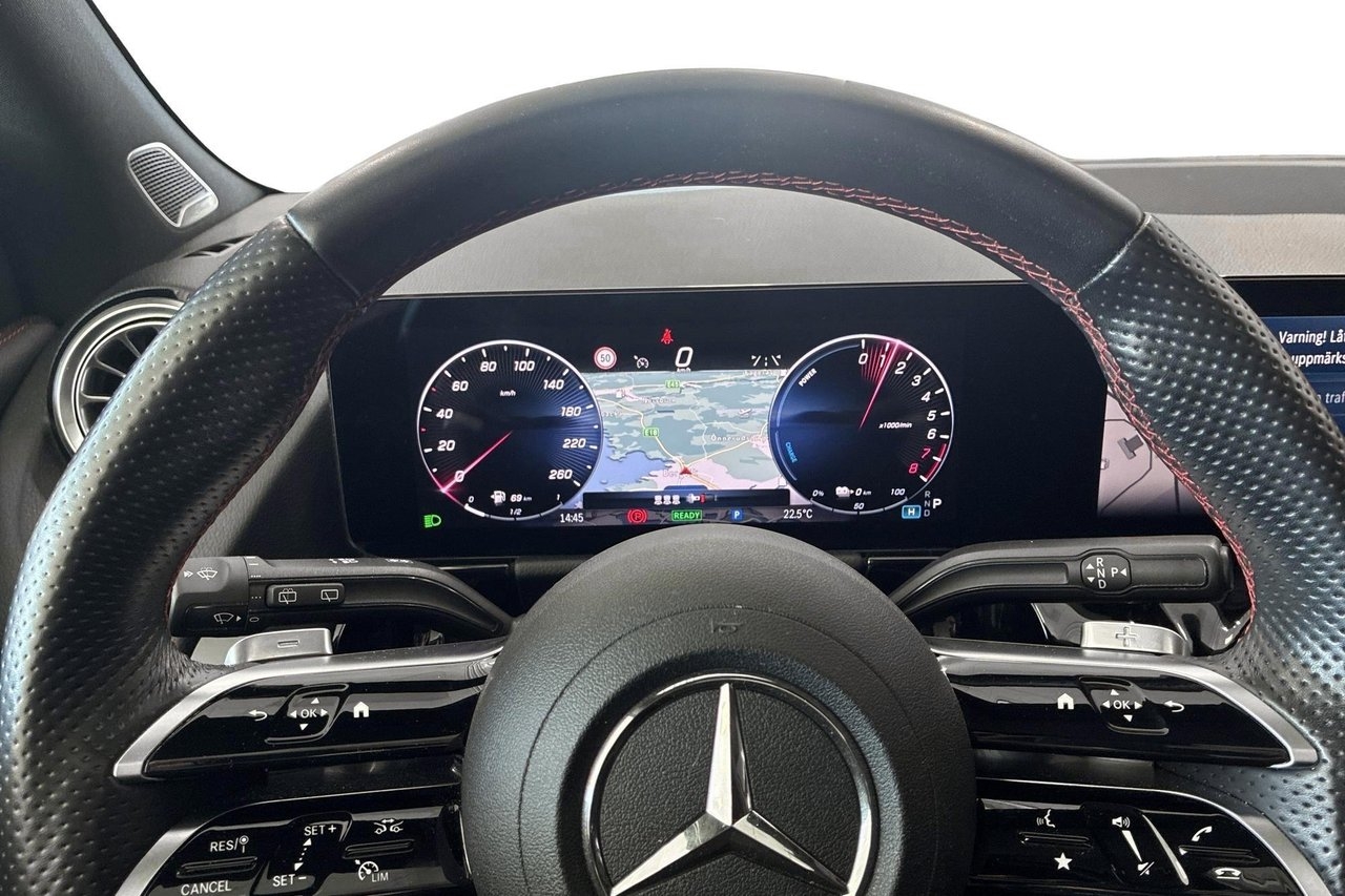 Mercedes-Benz GLA 2024, photo 5/12