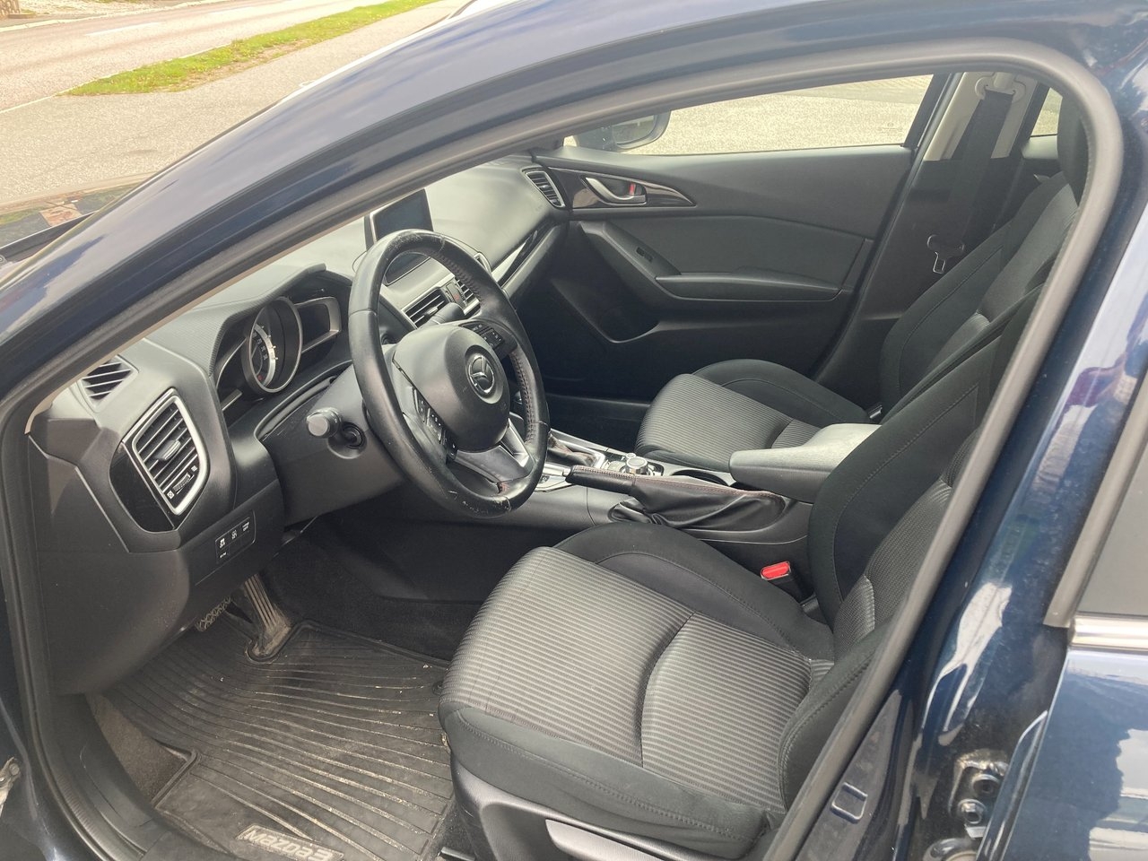 Mazda 3 Sedan 2.0 SKYACTIV-G 2014, photo 5/5