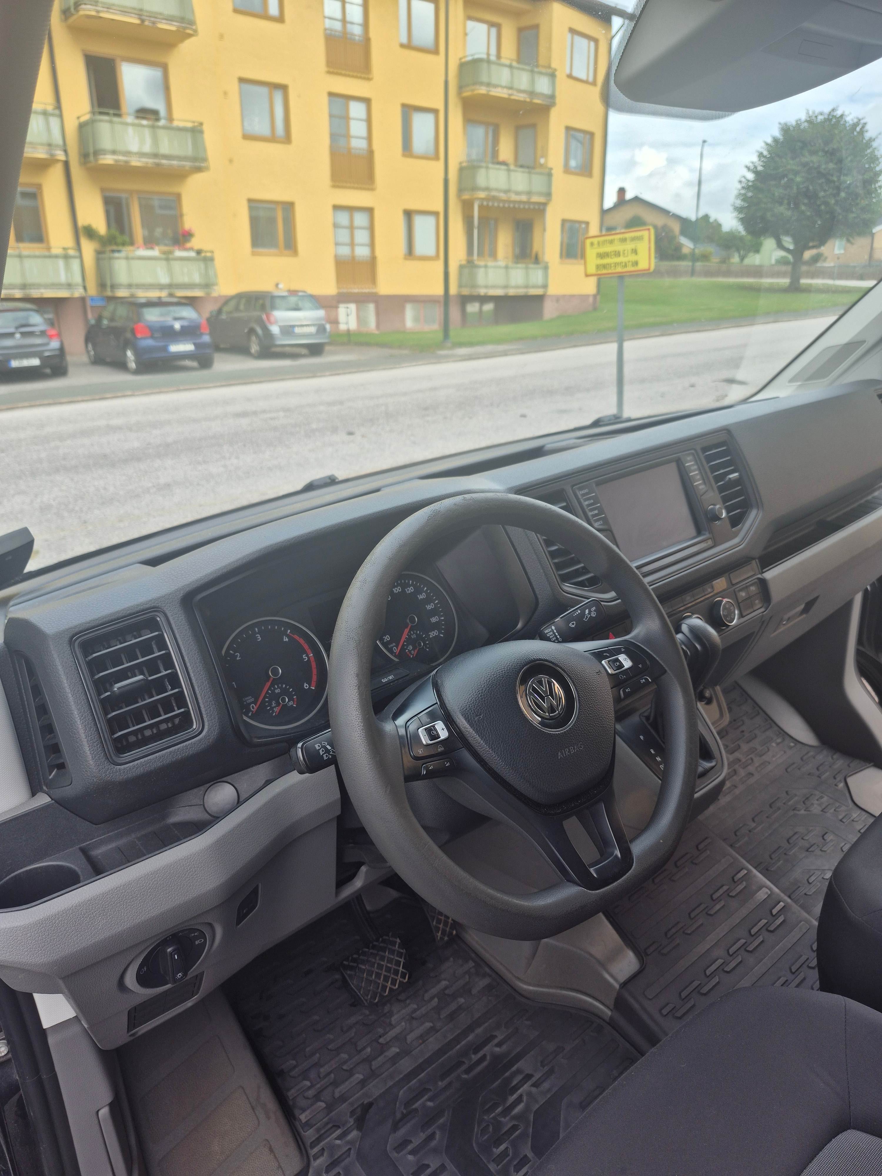 Volkswagen Crafter 35 2.0 TDI Automatisk 2018, bild 6/10