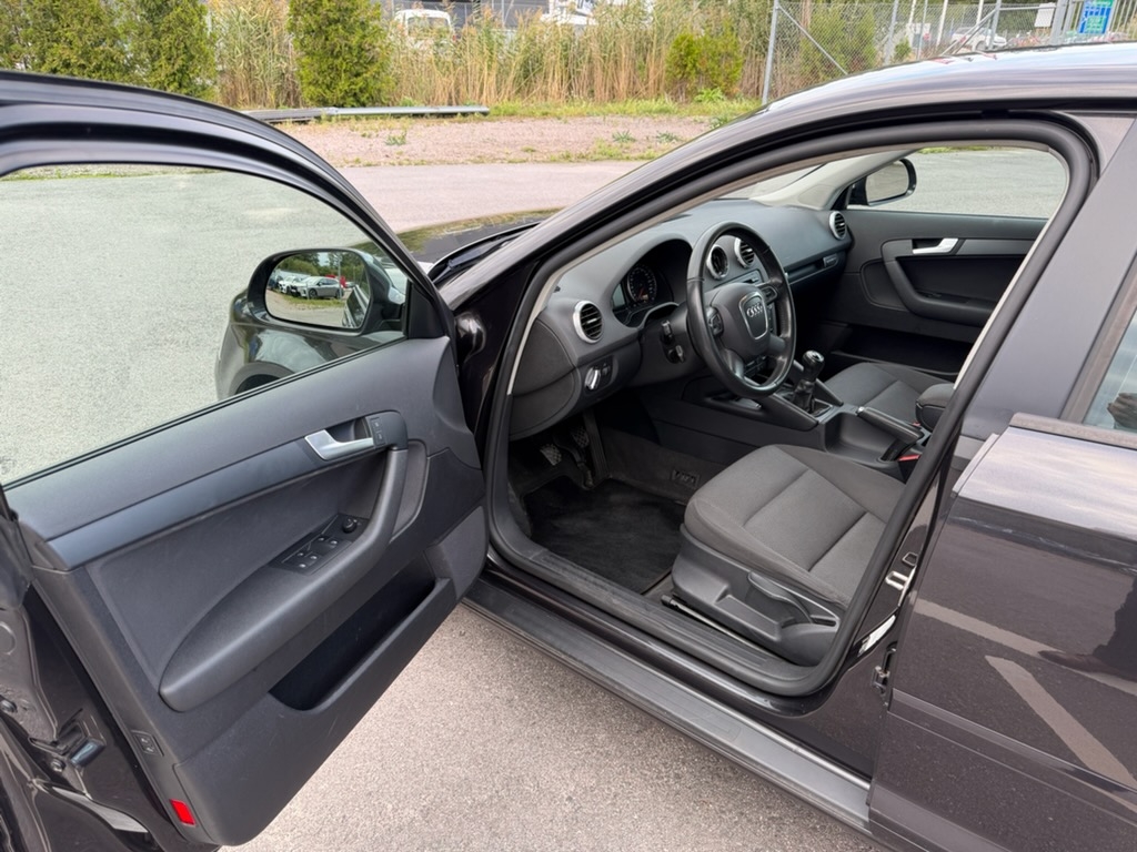 Audi A3 2010, bild 5/6