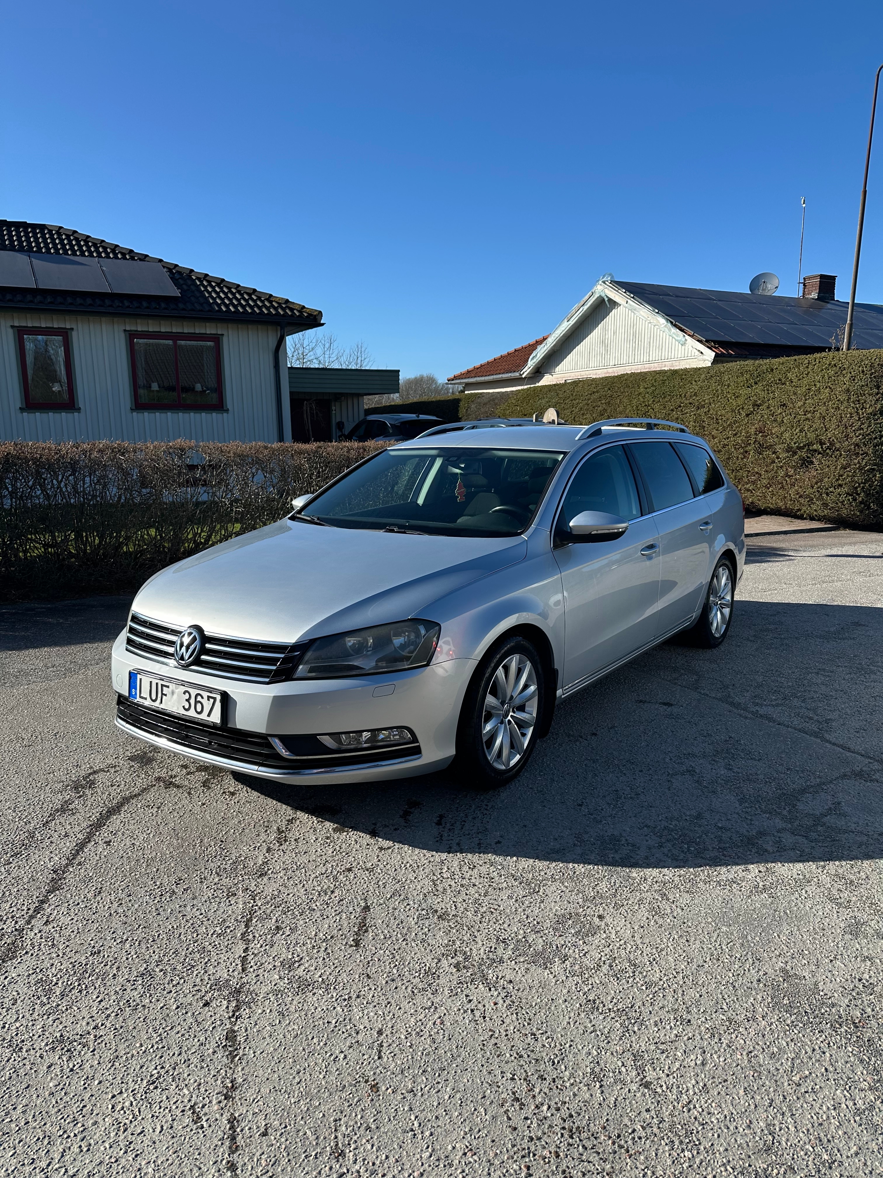 Volkswagen Passat 2012, bild 2/3