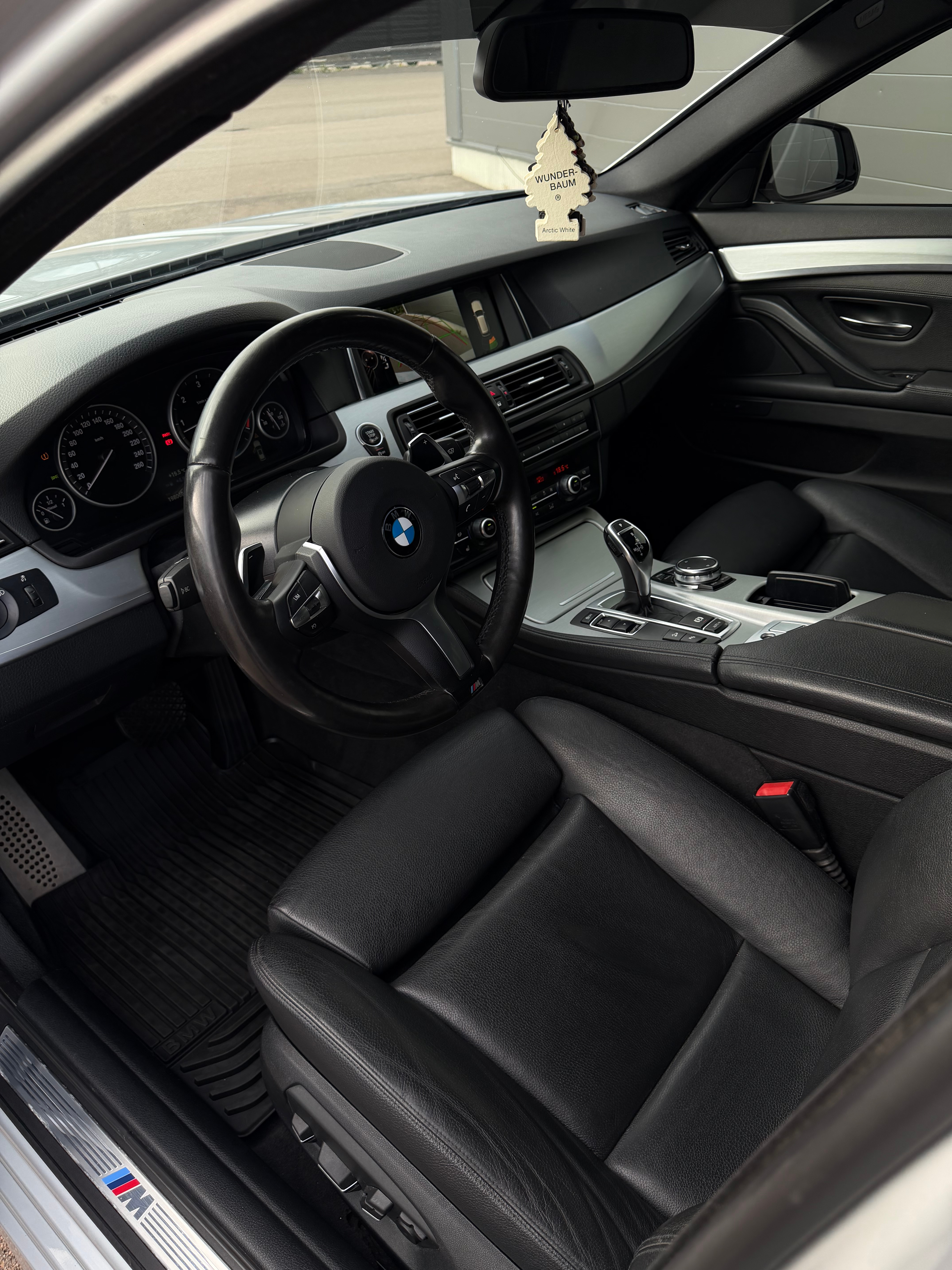BMW 530 2015, kuva 7/13