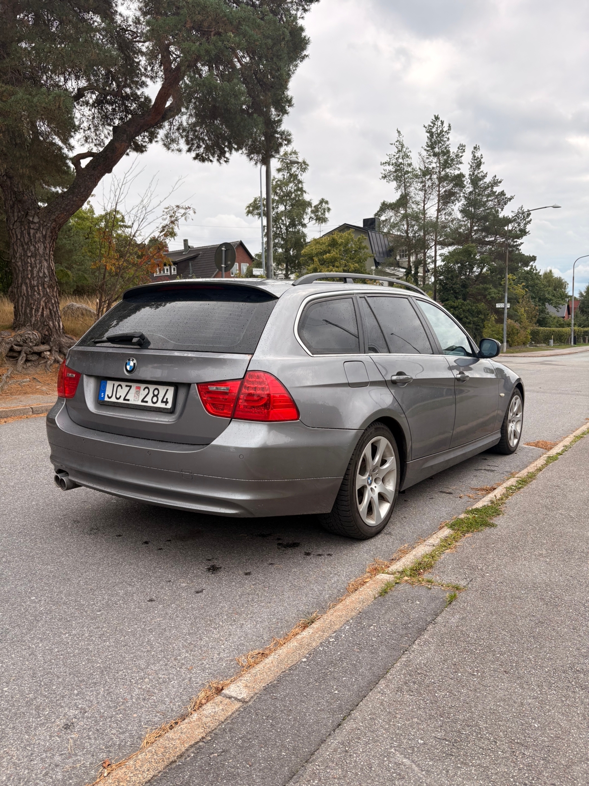 BMW 330 d xDrive Touring Automatisk 2009, bild 4/5