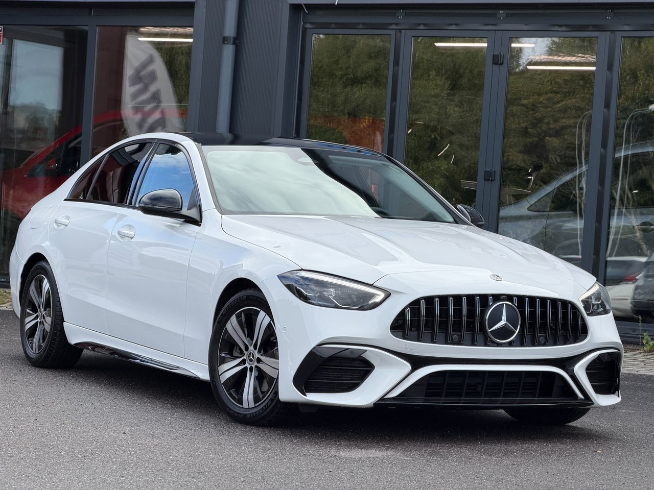 Mercedes-Benz C 2022, bild 2/10