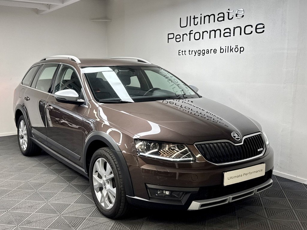 Skoda Octavia Scout 2.0 TDI 4x4 PDC 2016, bild 3/10