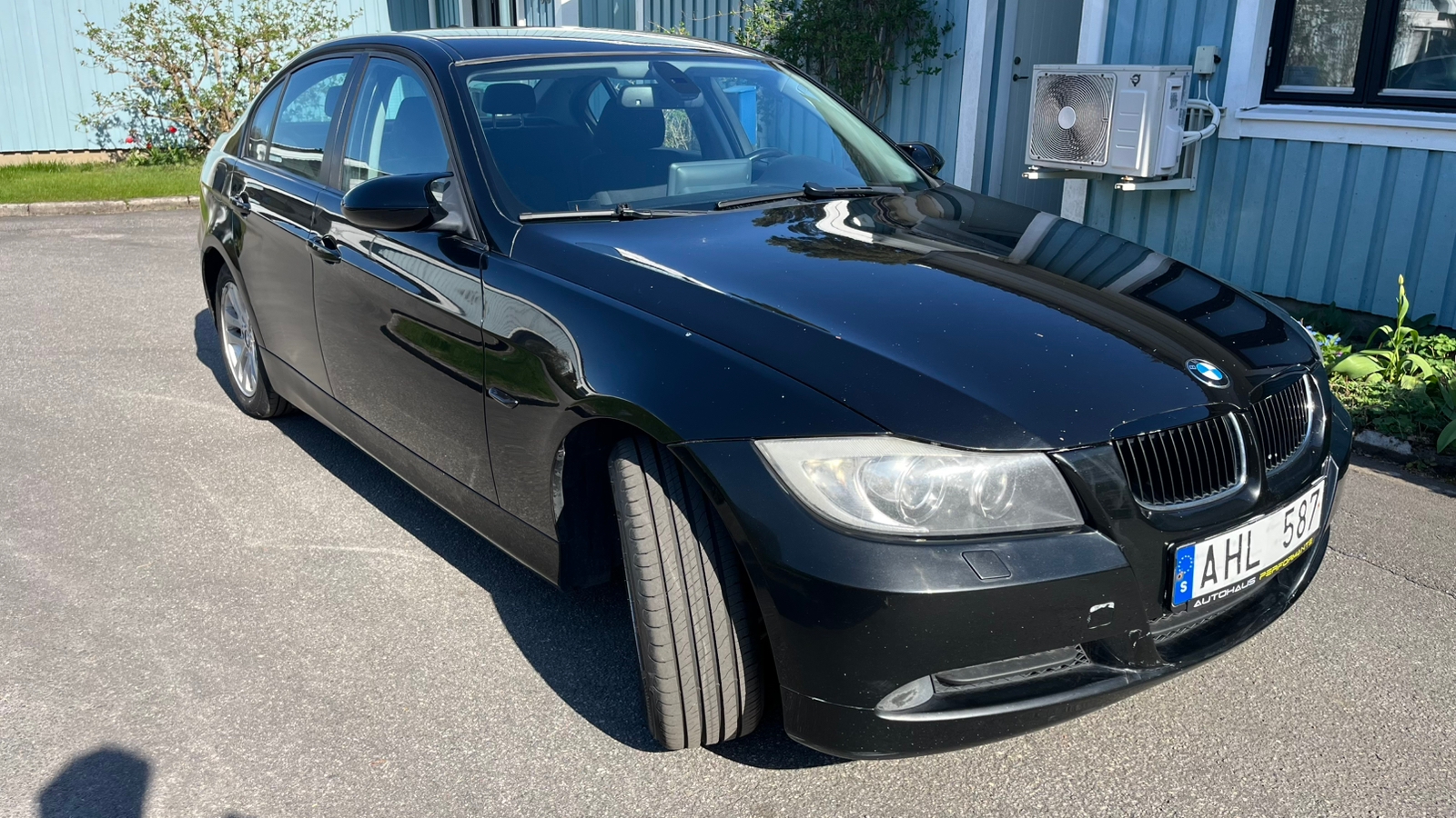BMW 320 i Sedan Manuell 2007, bild 2/8