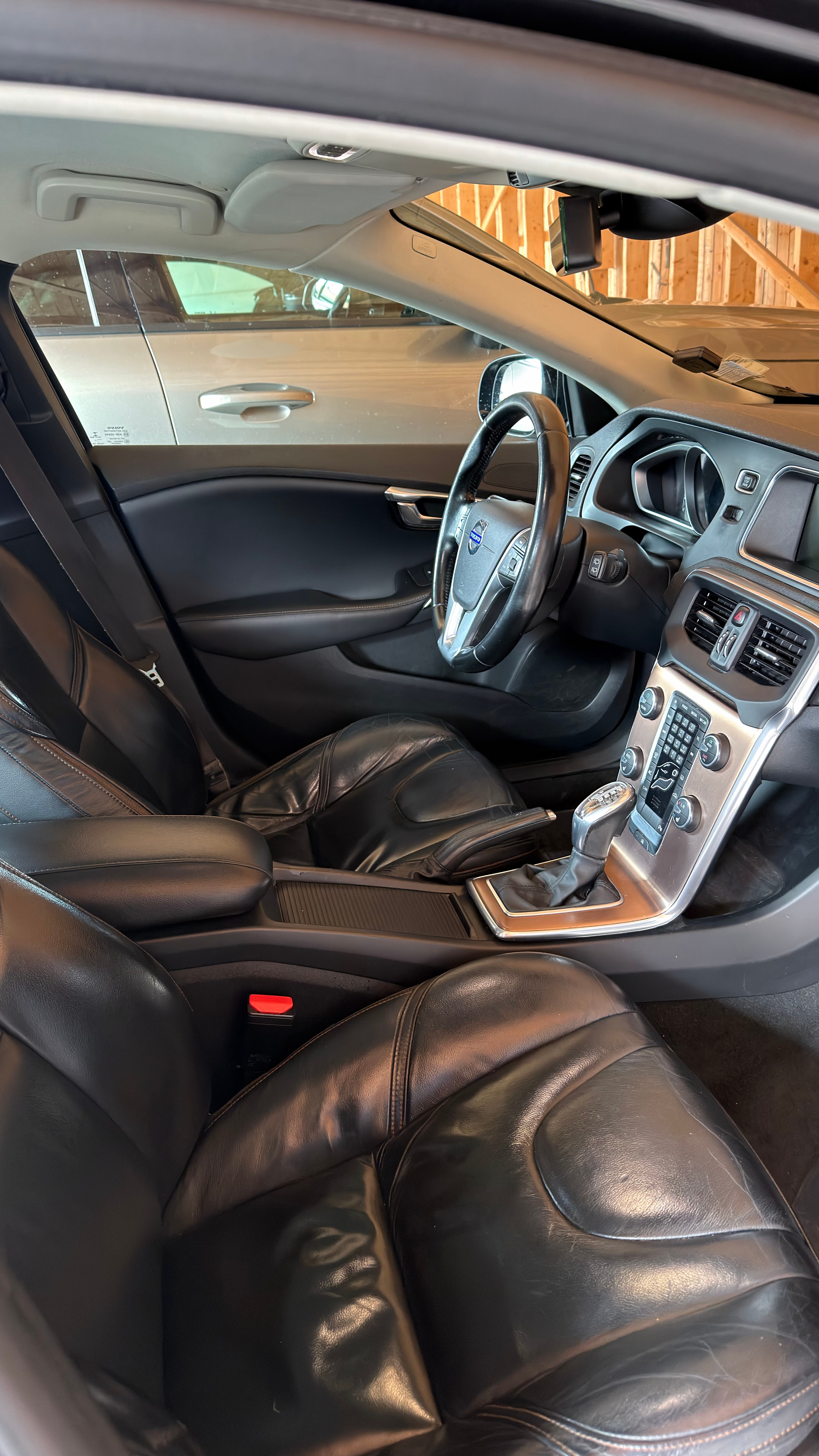 Volvo V40 Cross Country D3 Geartronic 2013, kuva 5/8
