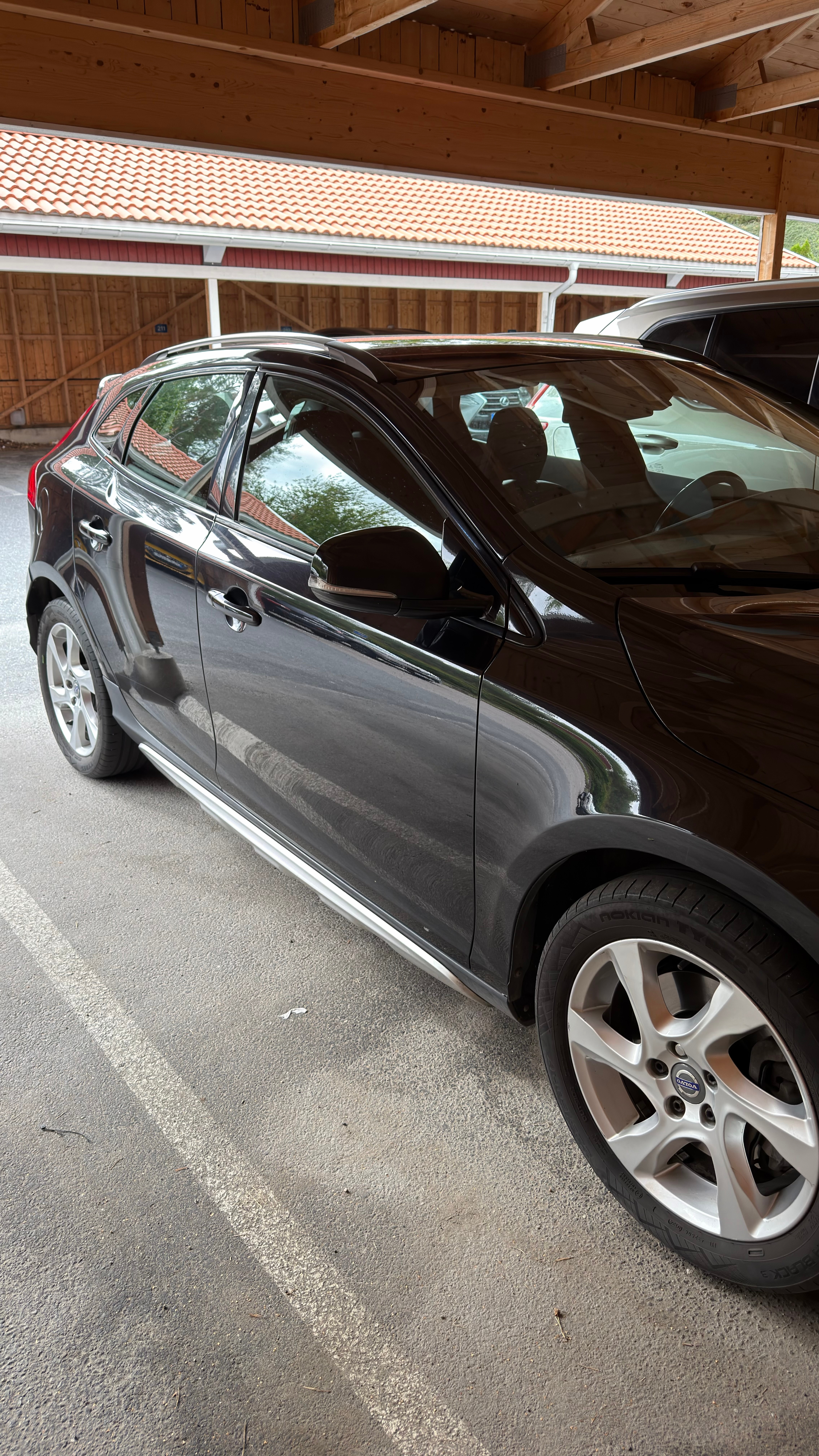 Volvo V40 Cross Country D3 Geartronic 2013, kuva 3/8