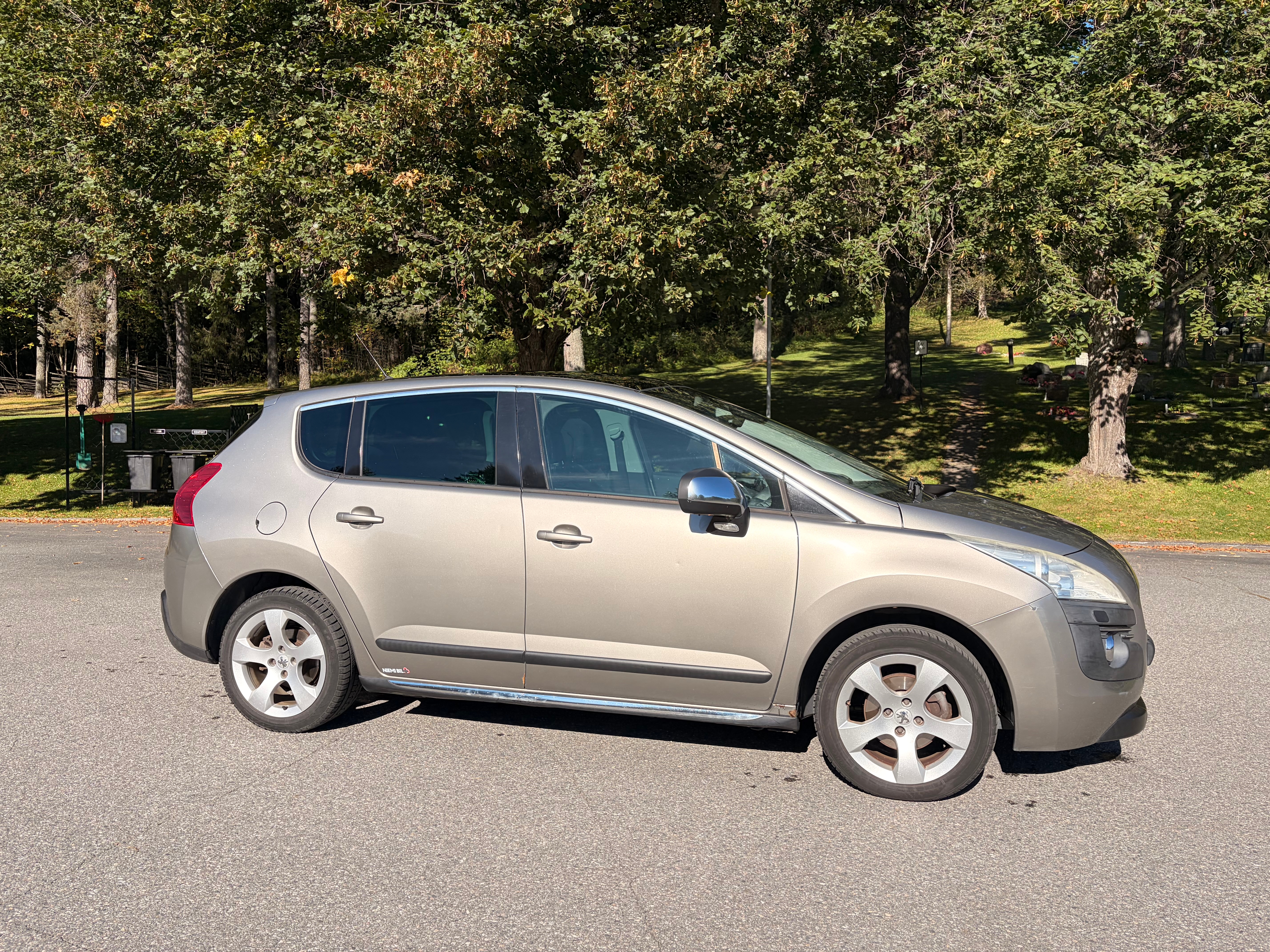 Peugeot 3008 1.6 e-HDi FAP EGS 2010, bild 4/4