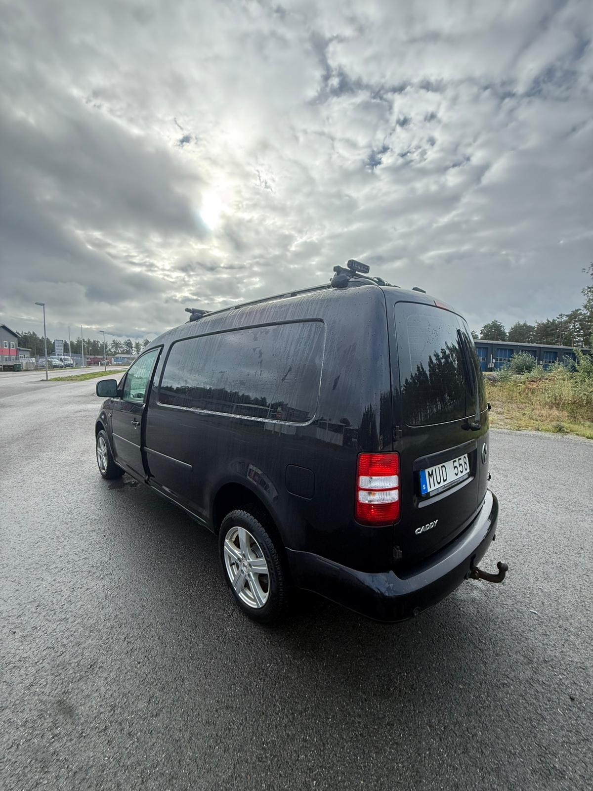 Volkswagen Caddy Maxi 2012, bild 3/7