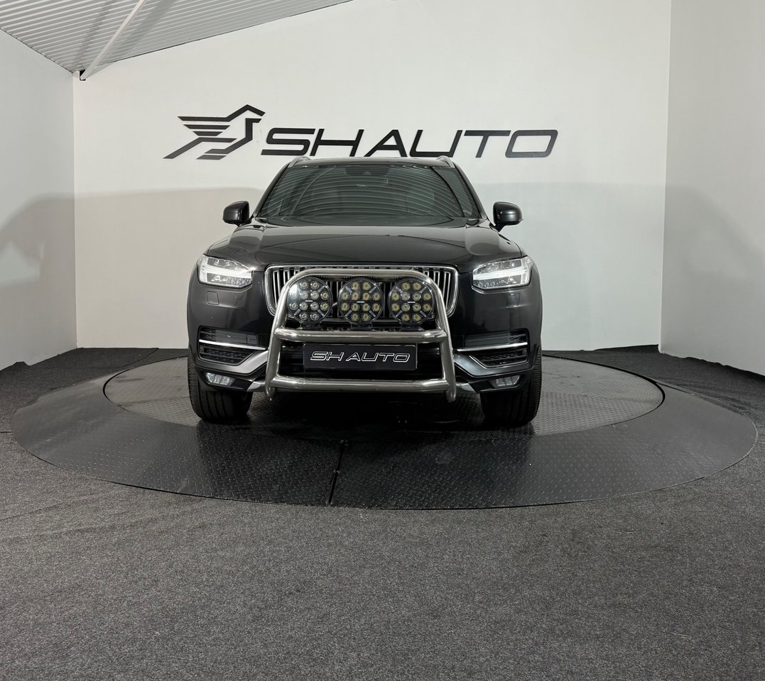 Volvo XC90 D5 AWD Geartronic Inscription 2017, bild 2/10