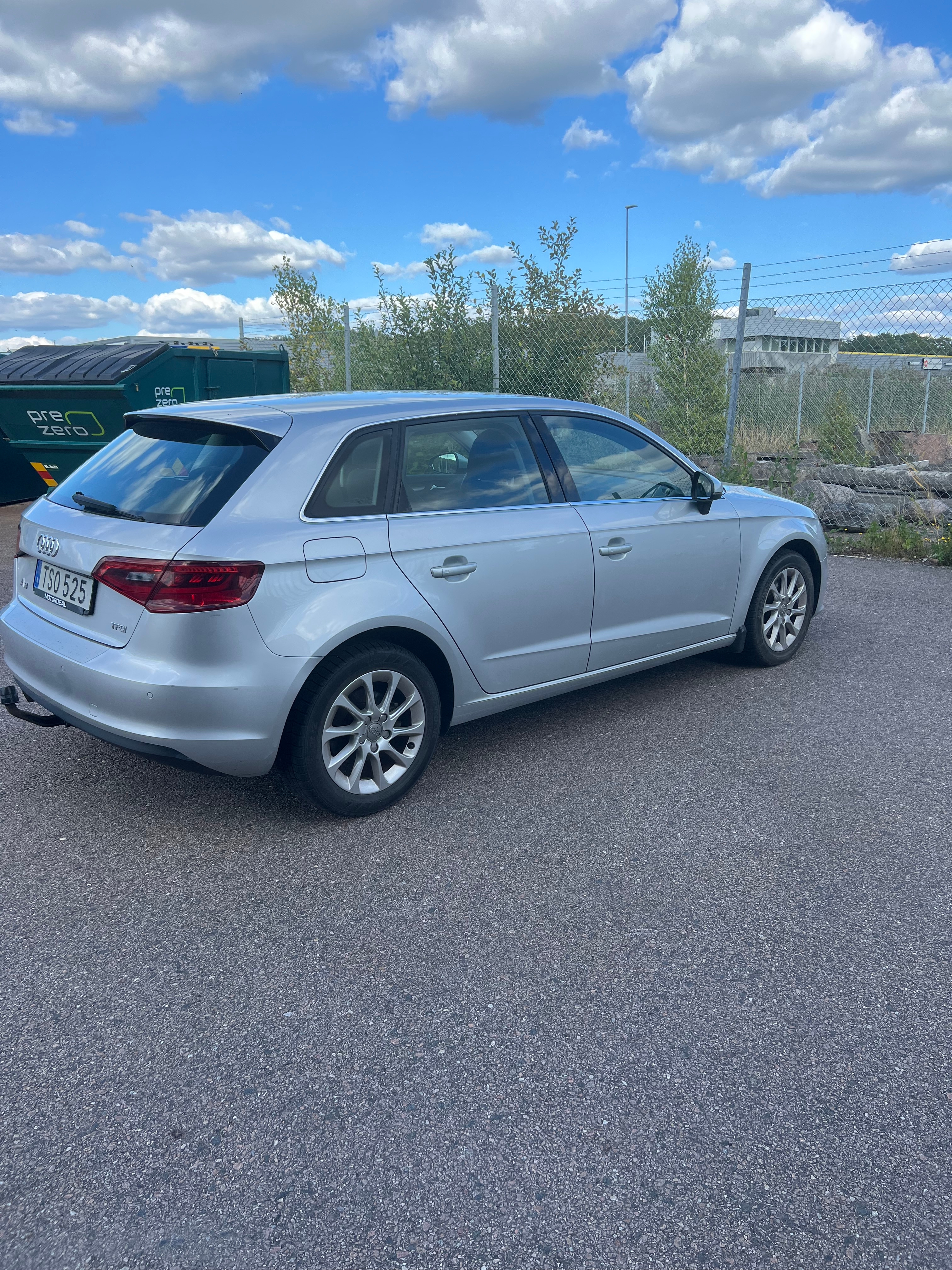 Audi A3 Sportback 1.4 TFSI S Tronic 2014, bild 2/6