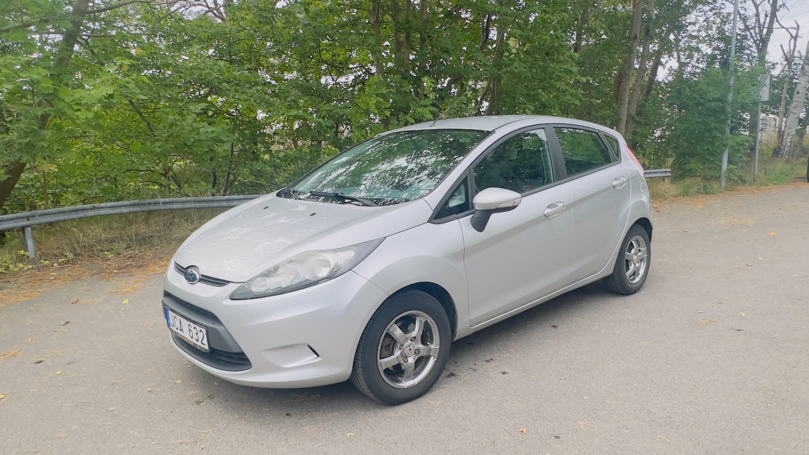 Ford Fiesta 5-dörrar 1.25 Manuell 2009, photo 2/10