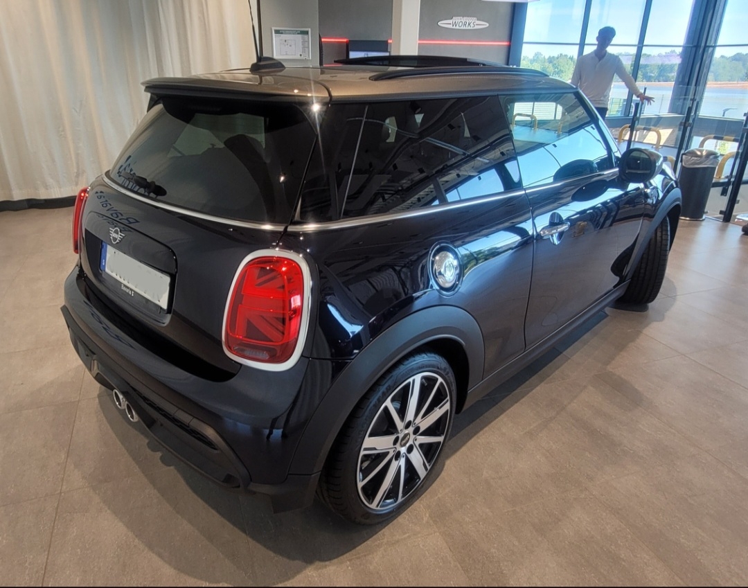 MINI Cooper S 3-dörrars Steptronic 2024, photo 3/10