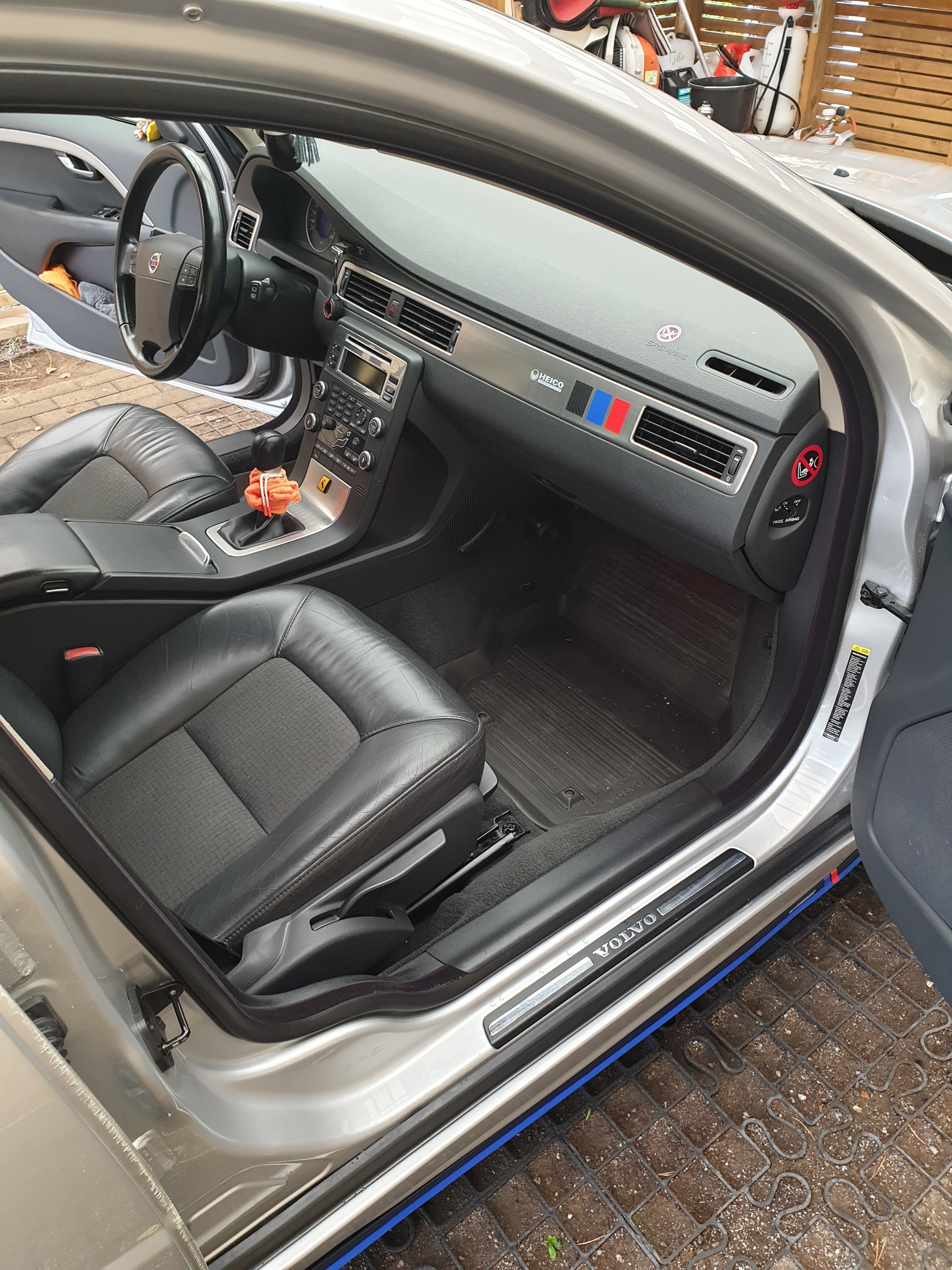 Volvo V70 2.0F Manuell 2009, bild 7/8