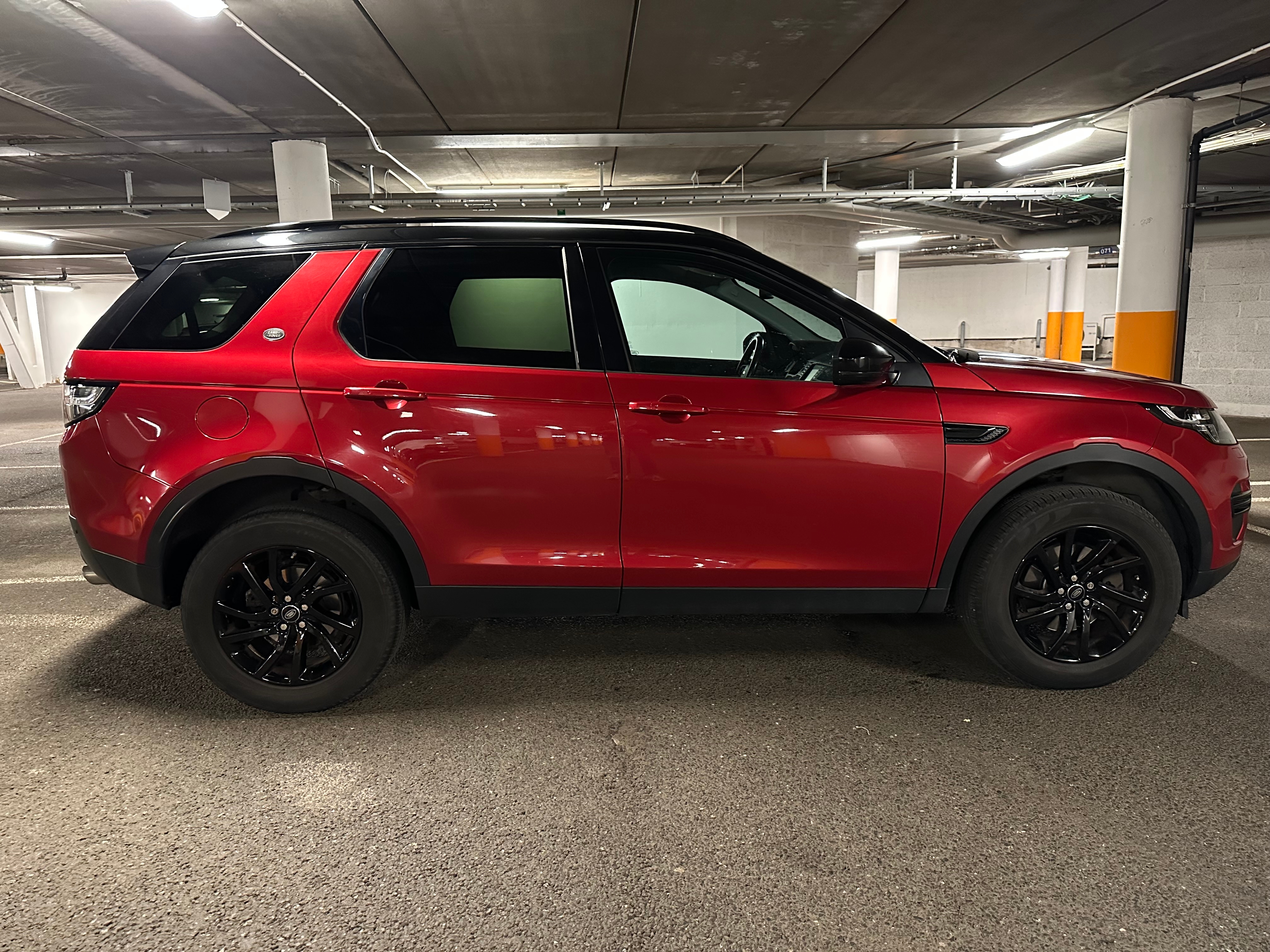 Land Rover Discovery Sport 2017, bild 2/10