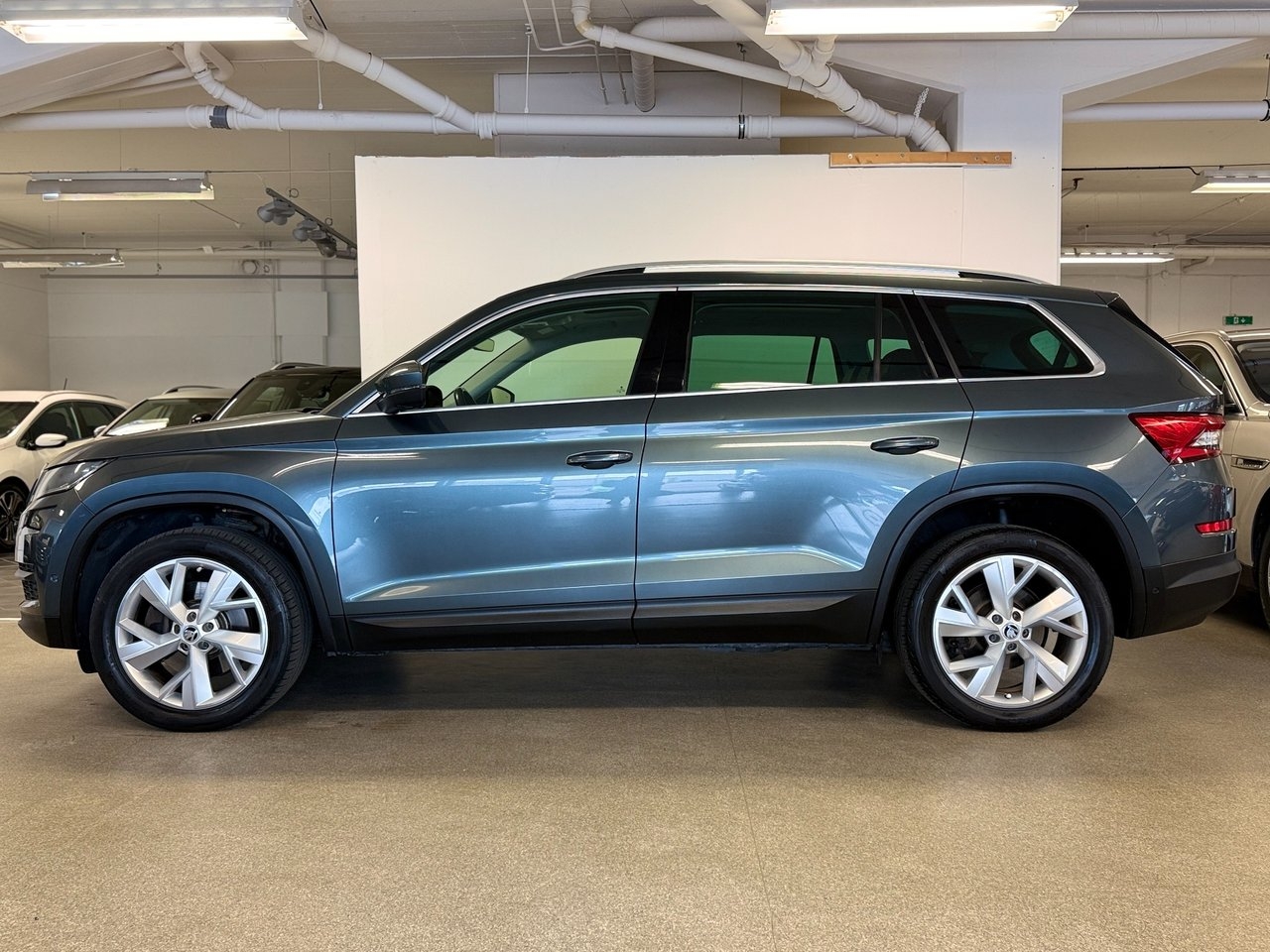 Skoda Kodiaq 2017, bild 2/10