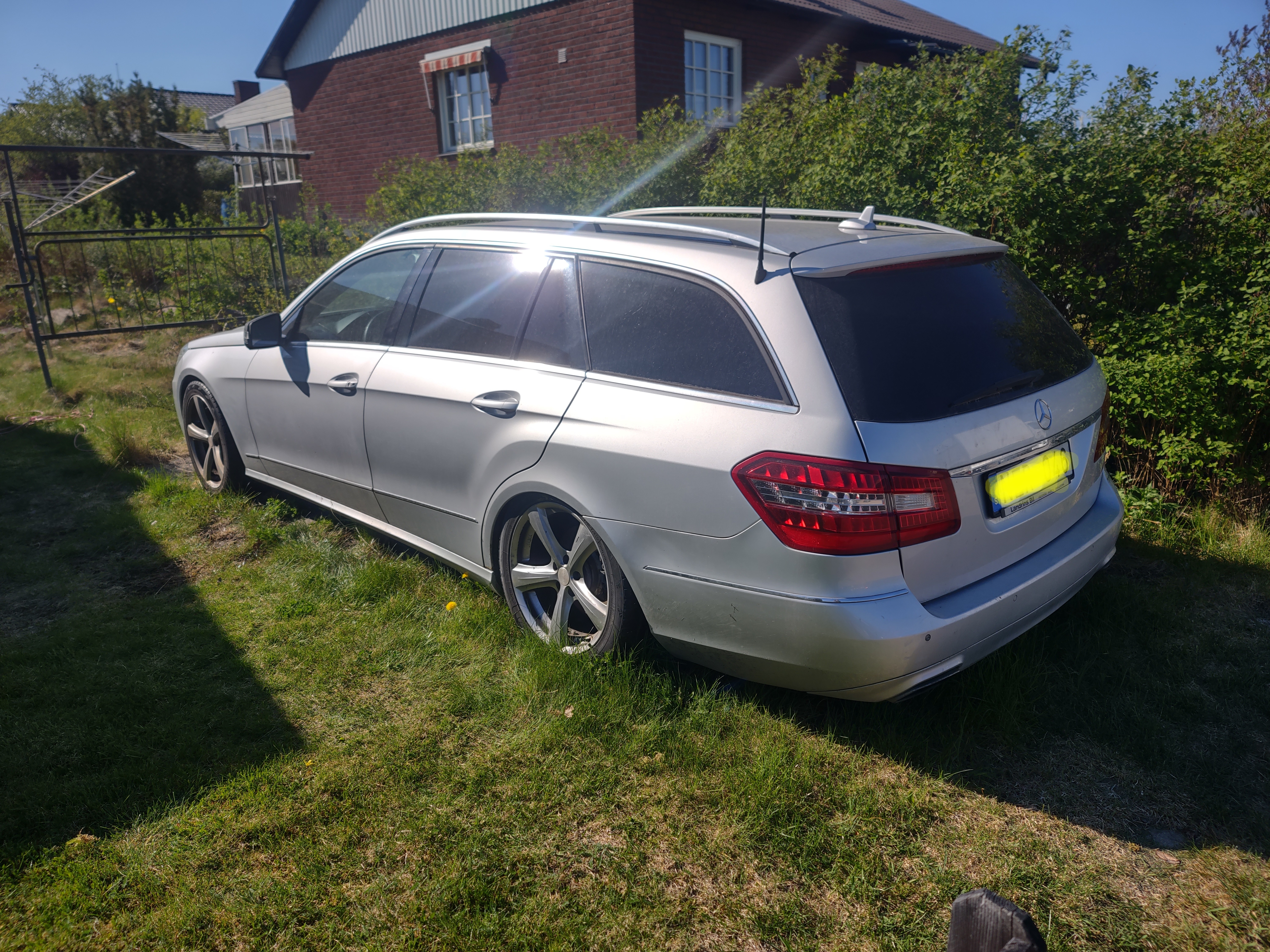 Mercedes-Benz E 2013, bild 2/2