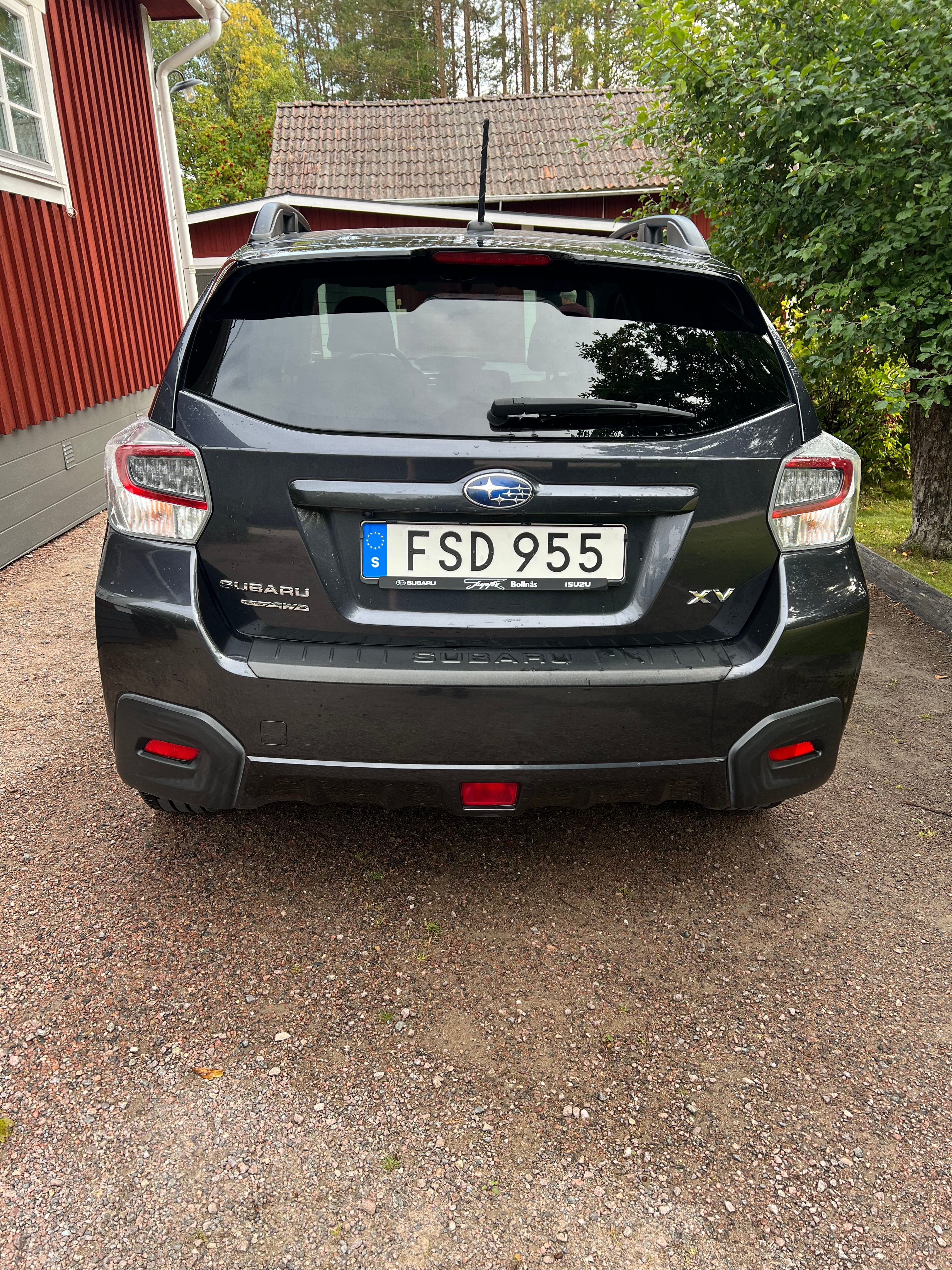 Subaru XV 2.0 4WD Lineartronic 2016, photo 3/4