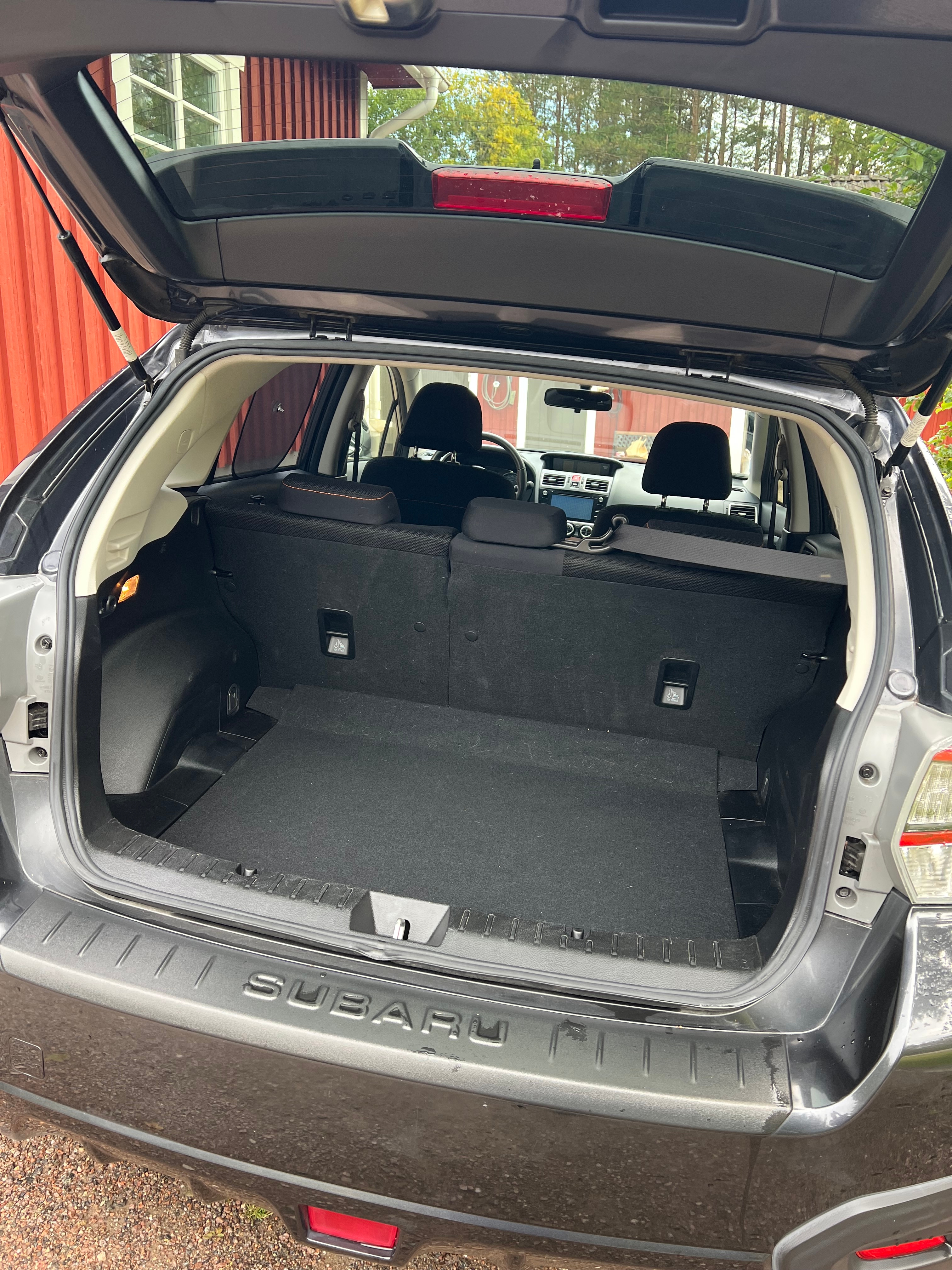 Subaru XV 2.0 4WD Lineartronic 2016, photo 4/4