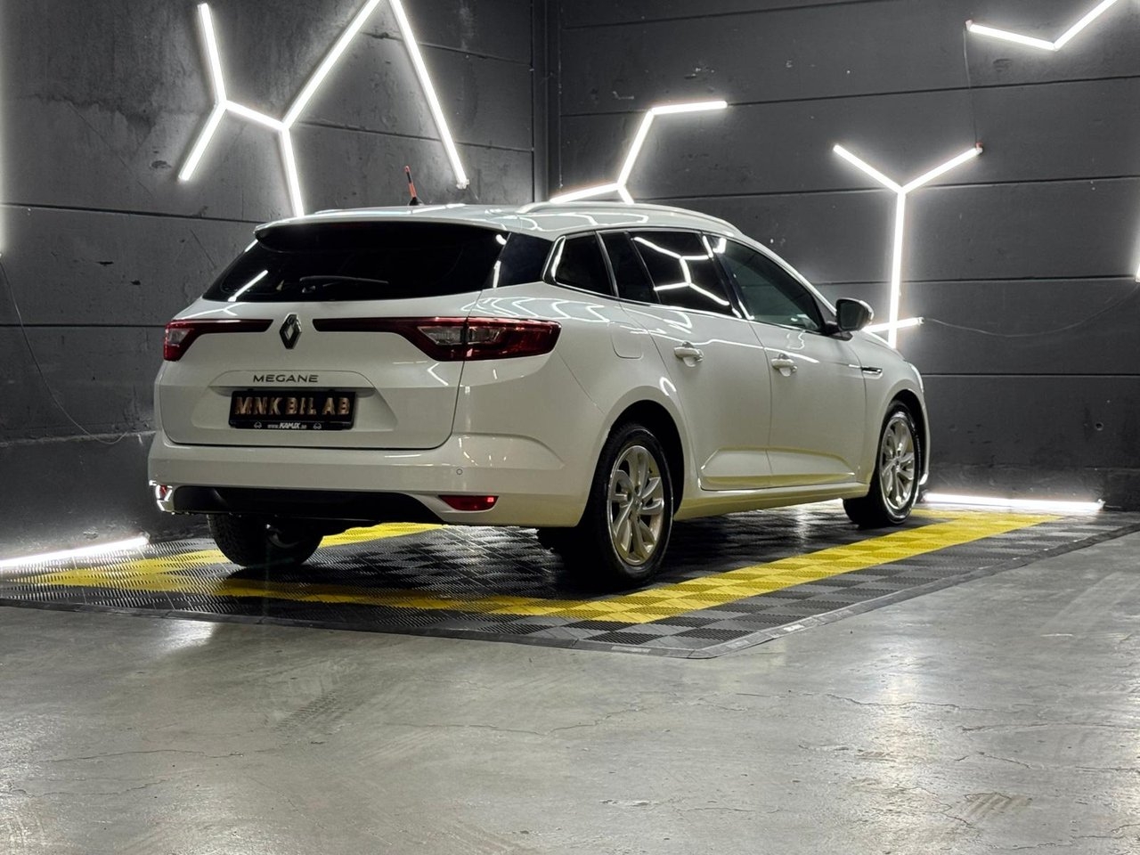 Renault Megane 2018, bild 7/10