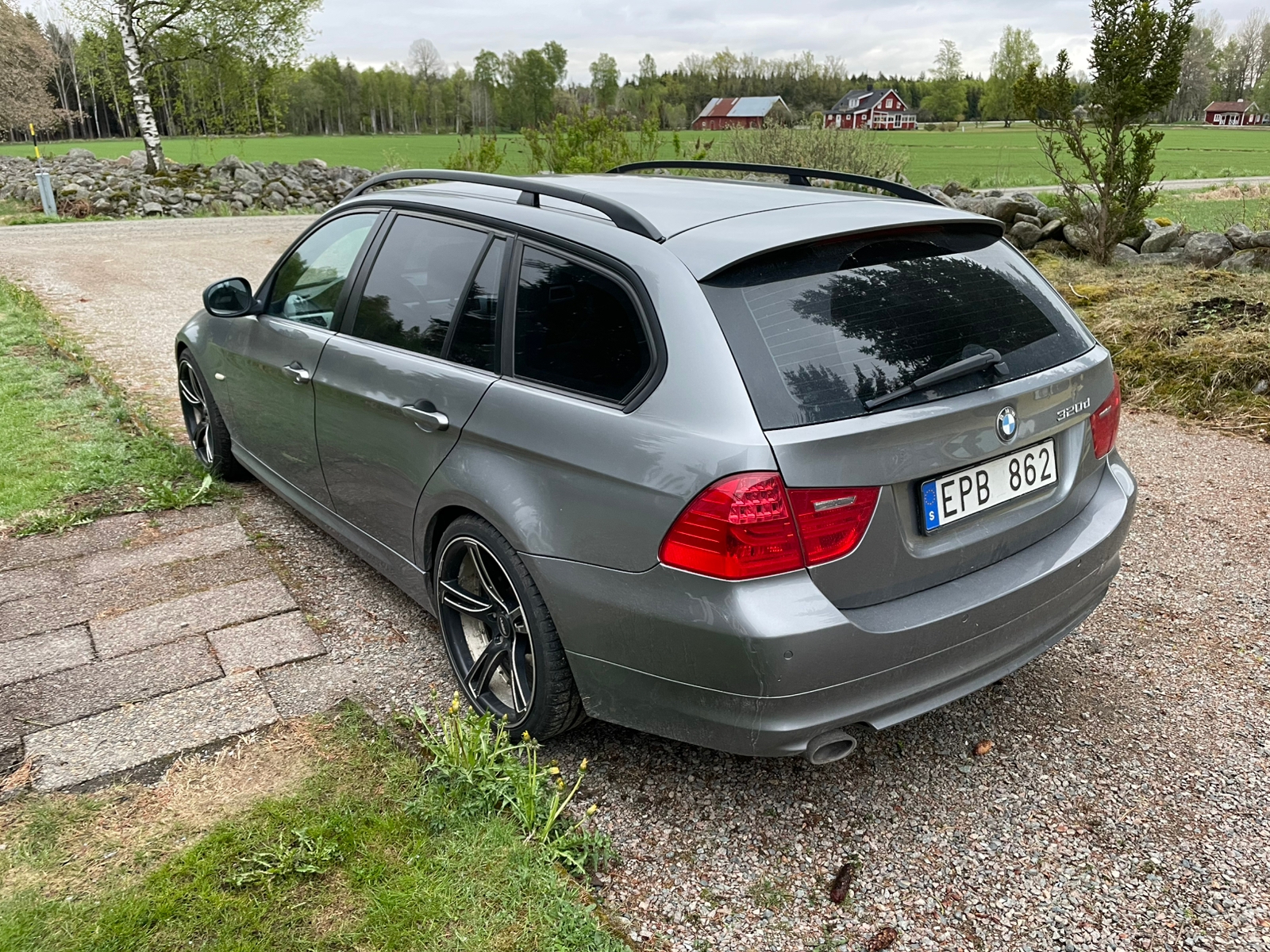 BMW 320 d Touring Manuell 2010, bild 4/6