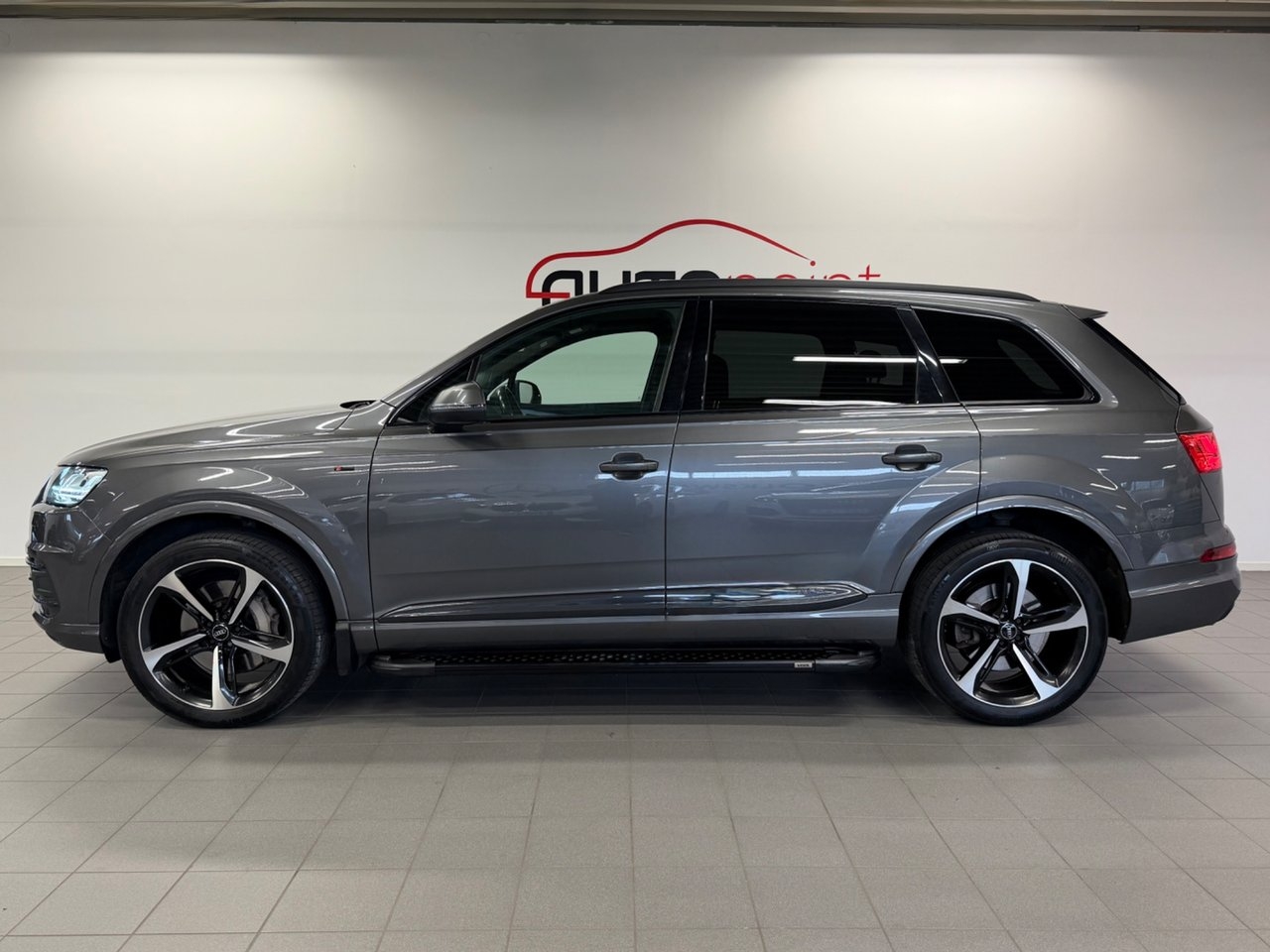 Audi Q7 3.0 TDI V6 272hk S line 2018, bild 3/10