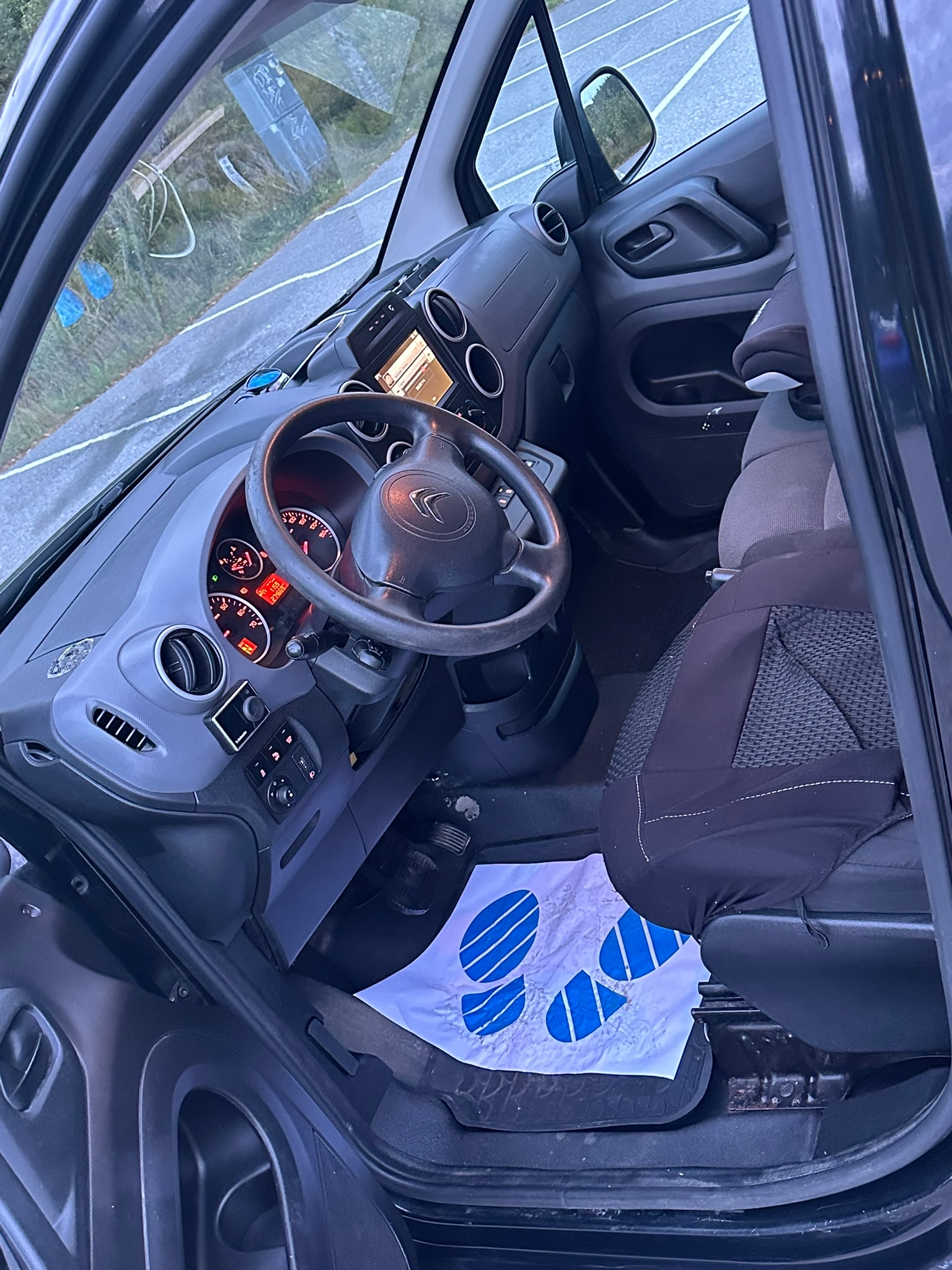 Citroen Berlingo 2017, bild 5/10