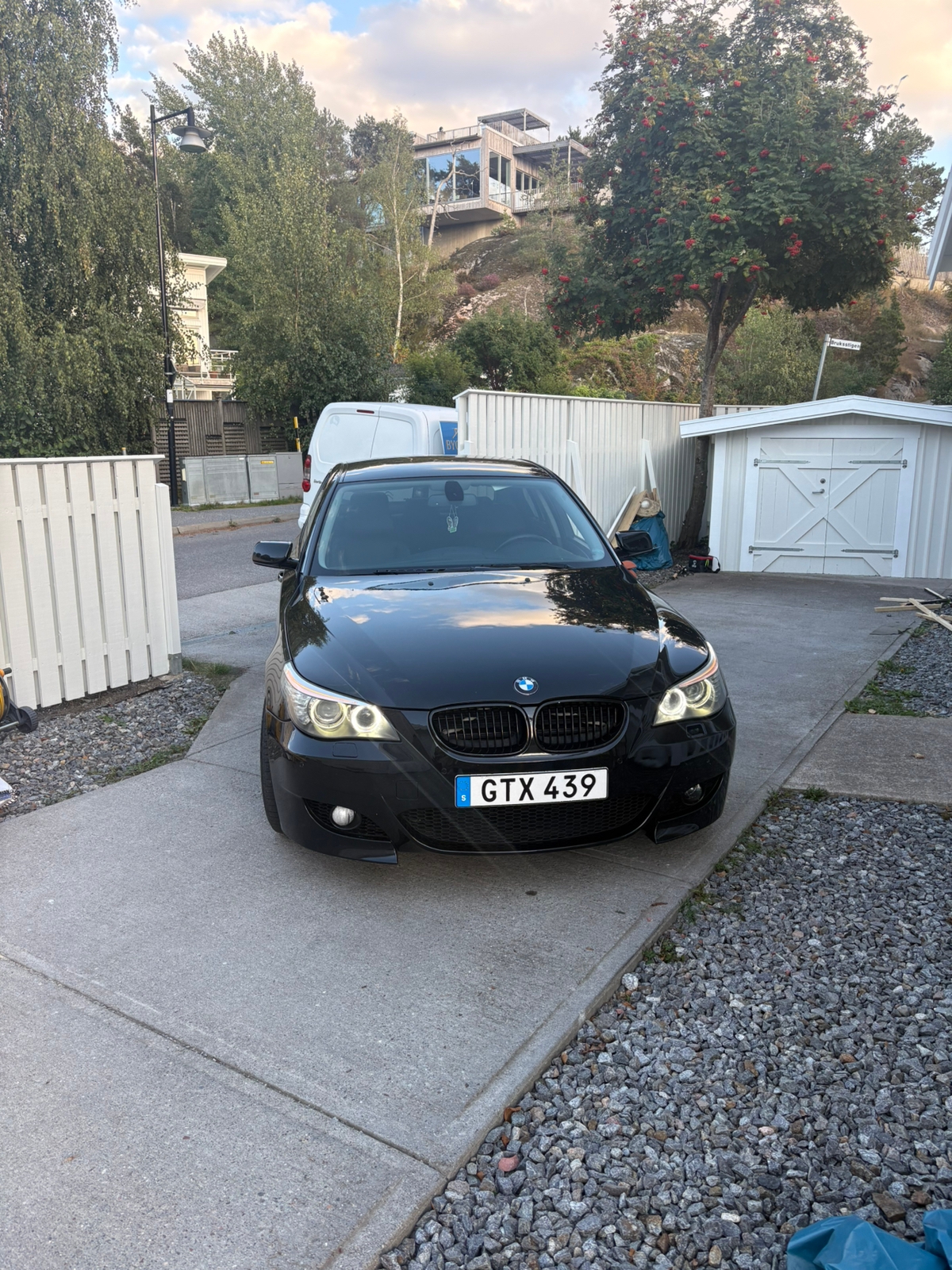 BMW 530