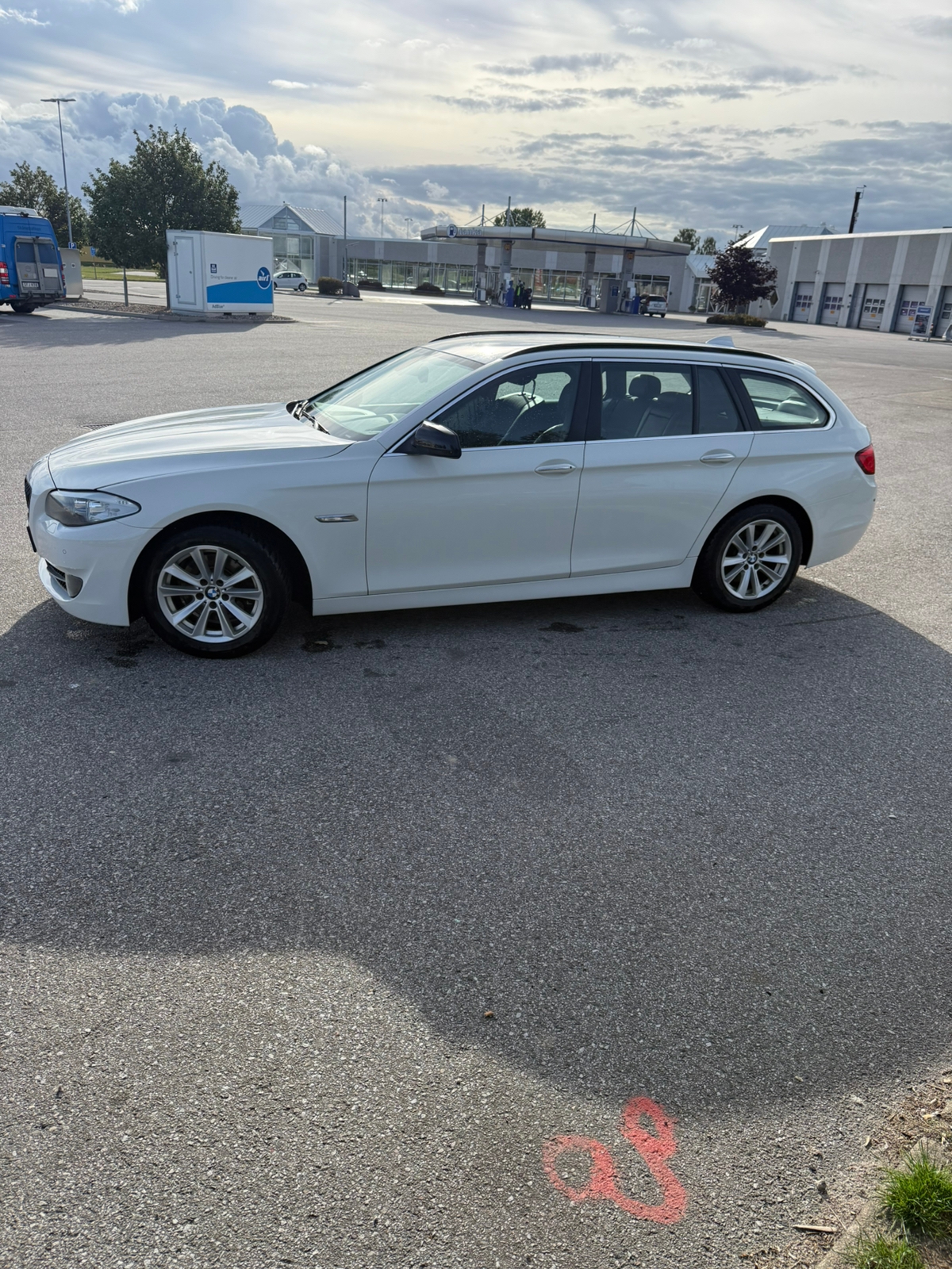 BMW 520 d Touring Steptronic 2012, bild 3/10